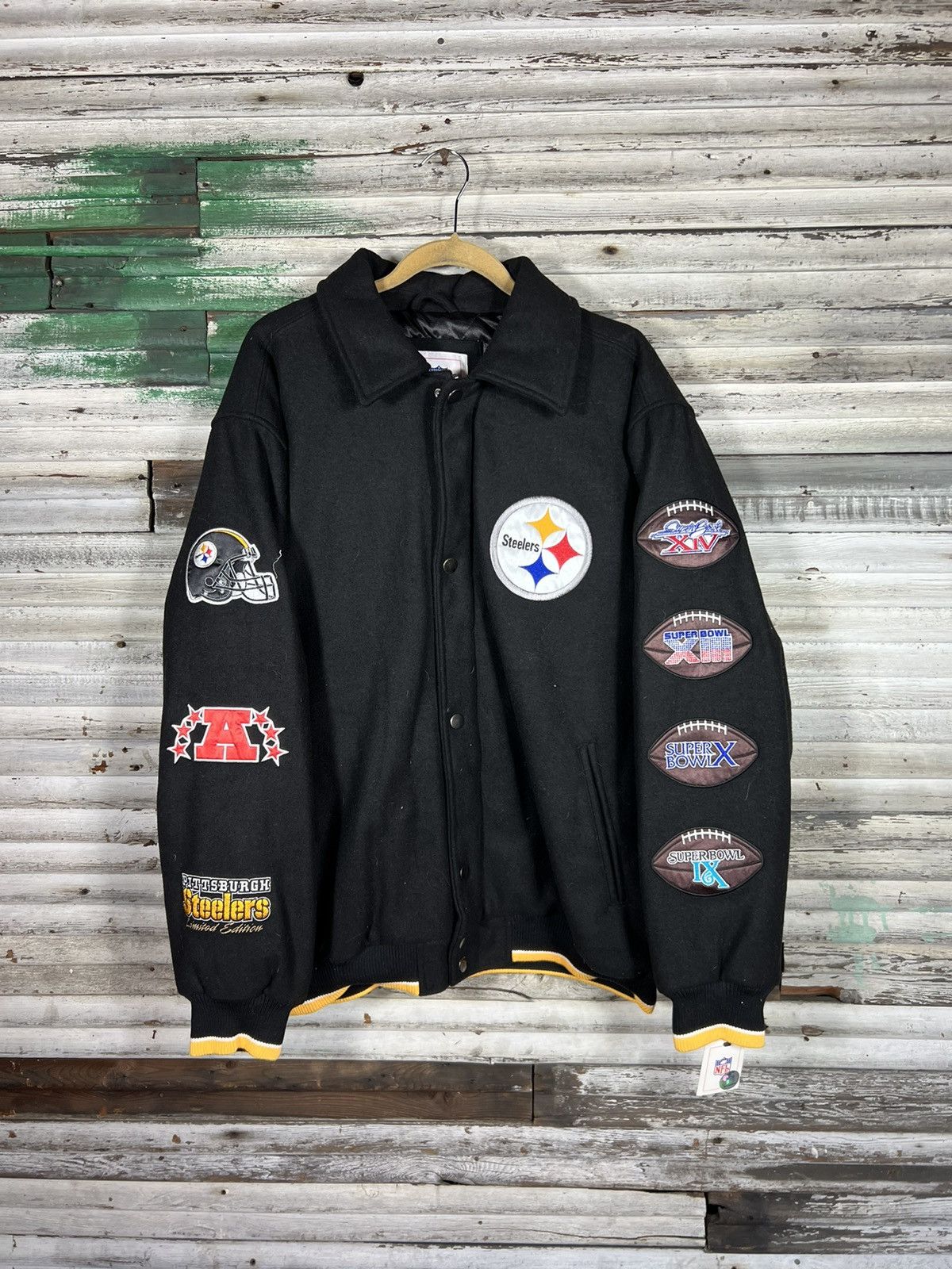 Image of Nfl x Vintage Pittsburgh Steelers Super Bowl Jacket in Black, Men's (Size XL)