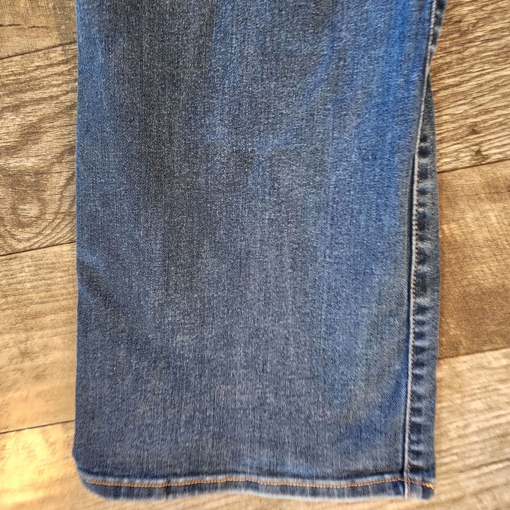 Levi's Levi's Jeans Womens 16 M Blue Perfectly Slimming 512 Bootcut Denim Stretch 33x30 Jeans Size 38" / US 16 / IT 52 - 7 Thumbnail