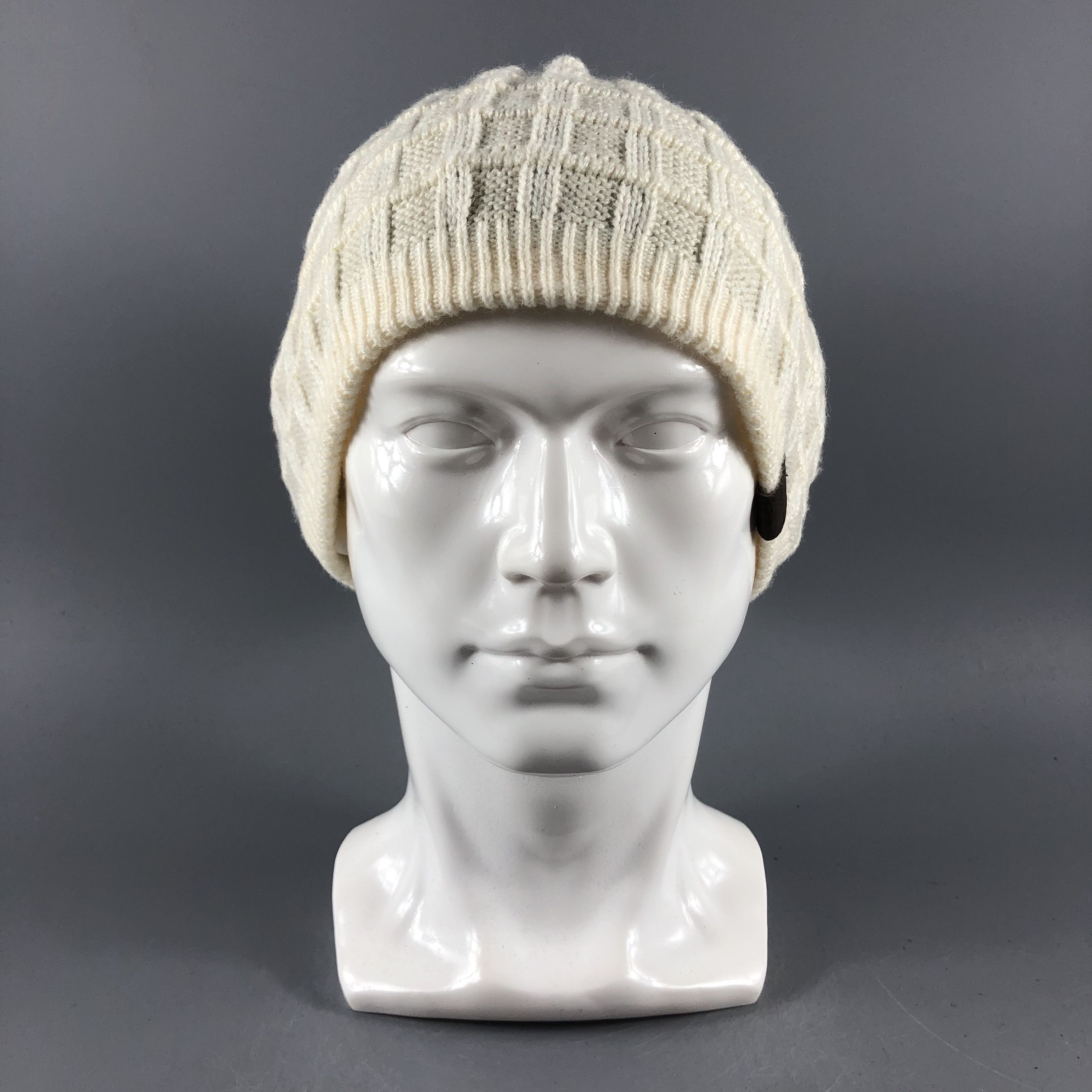 image of Descente Beanie Plaid Knit Hats Crochet Snow Hat B1339, Men's