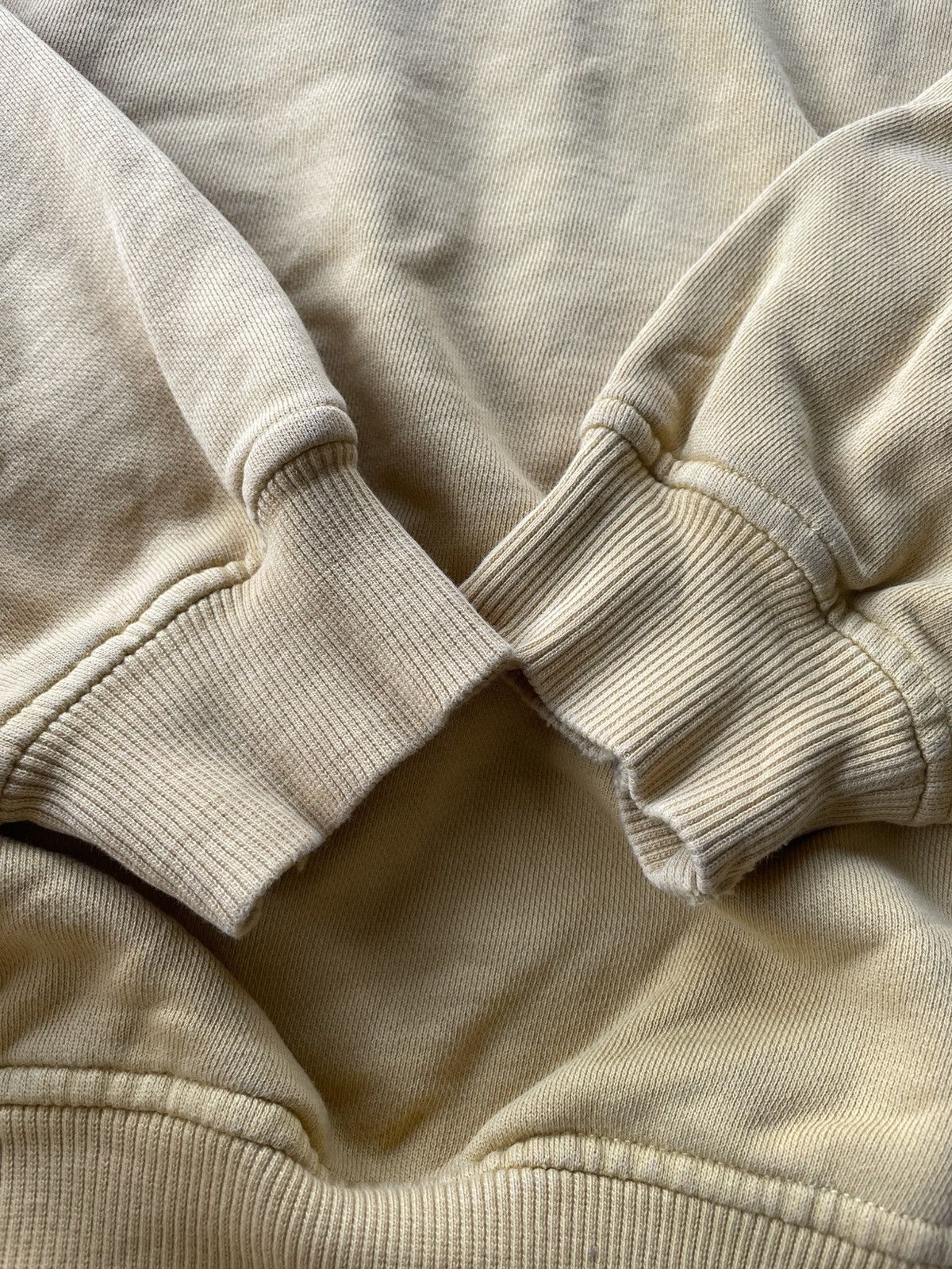 Yves Saint Laurent Yvessaintlaurent rare color sweatshirt Size US M / EU 48-50 / 2 - 2 Thumbnail