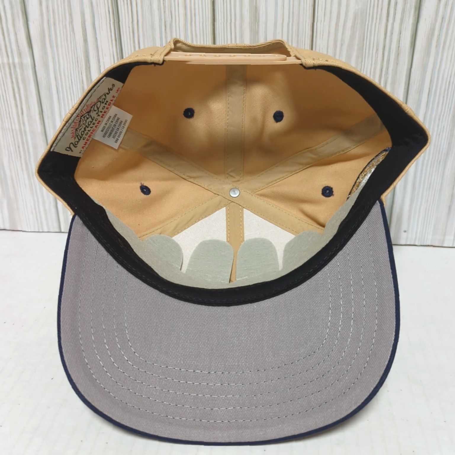 American Needle American Needle Yellowstone National Park Hat Cap Snapback Black Trucker Arch Mens Size US M / EU 48-50 / 2 - 7 Thumbnail