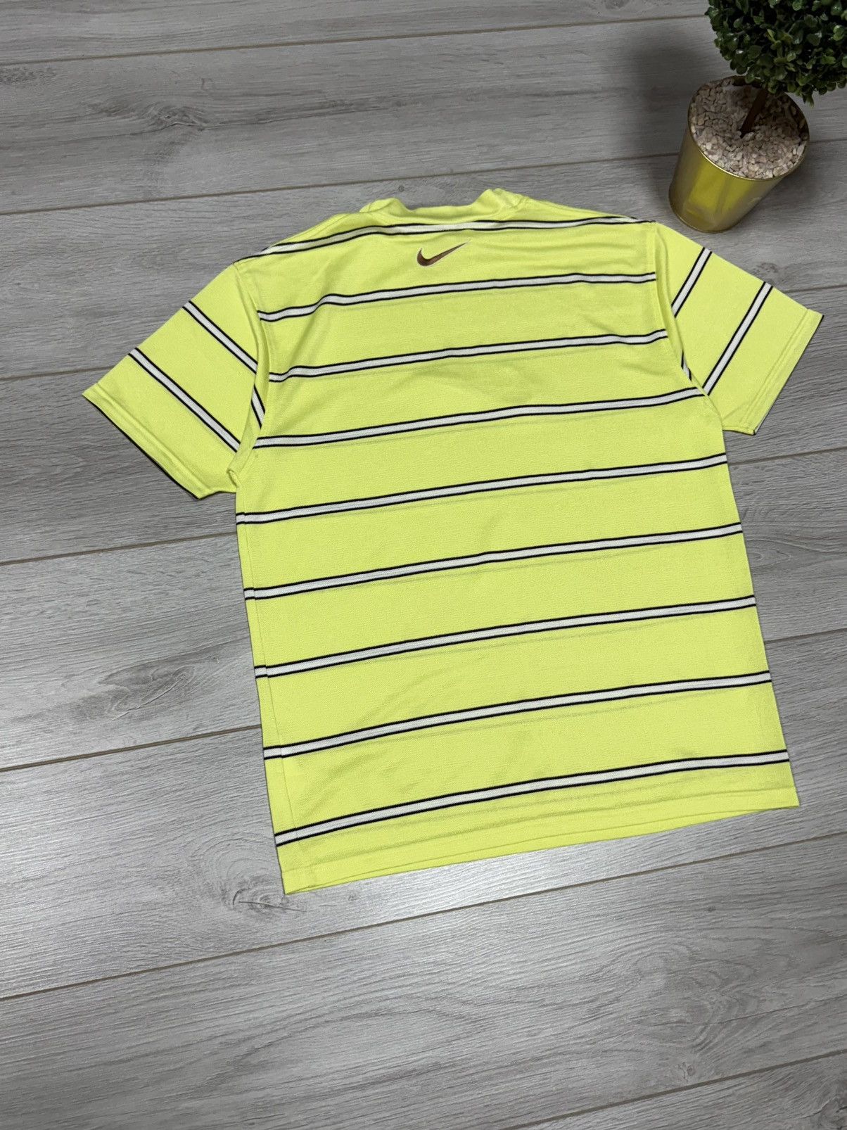 Nike Nike vintage striped 90s vintage big swoosh tee shirt Size US S / EU 44-46 / 1 - 7 Thumbnail