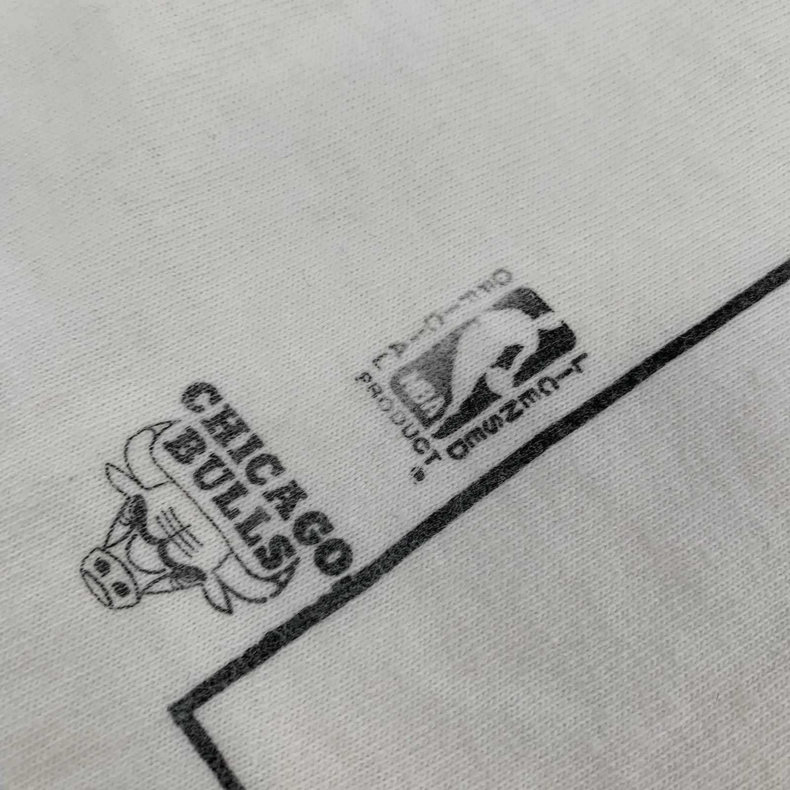 Fruit Of The Loom × Vintage Vintage 1995 Newspaper Michael Jordan Chicago Bulls T-Shirt Size US XL / EU 56 / 4 - 4 Thumbnail