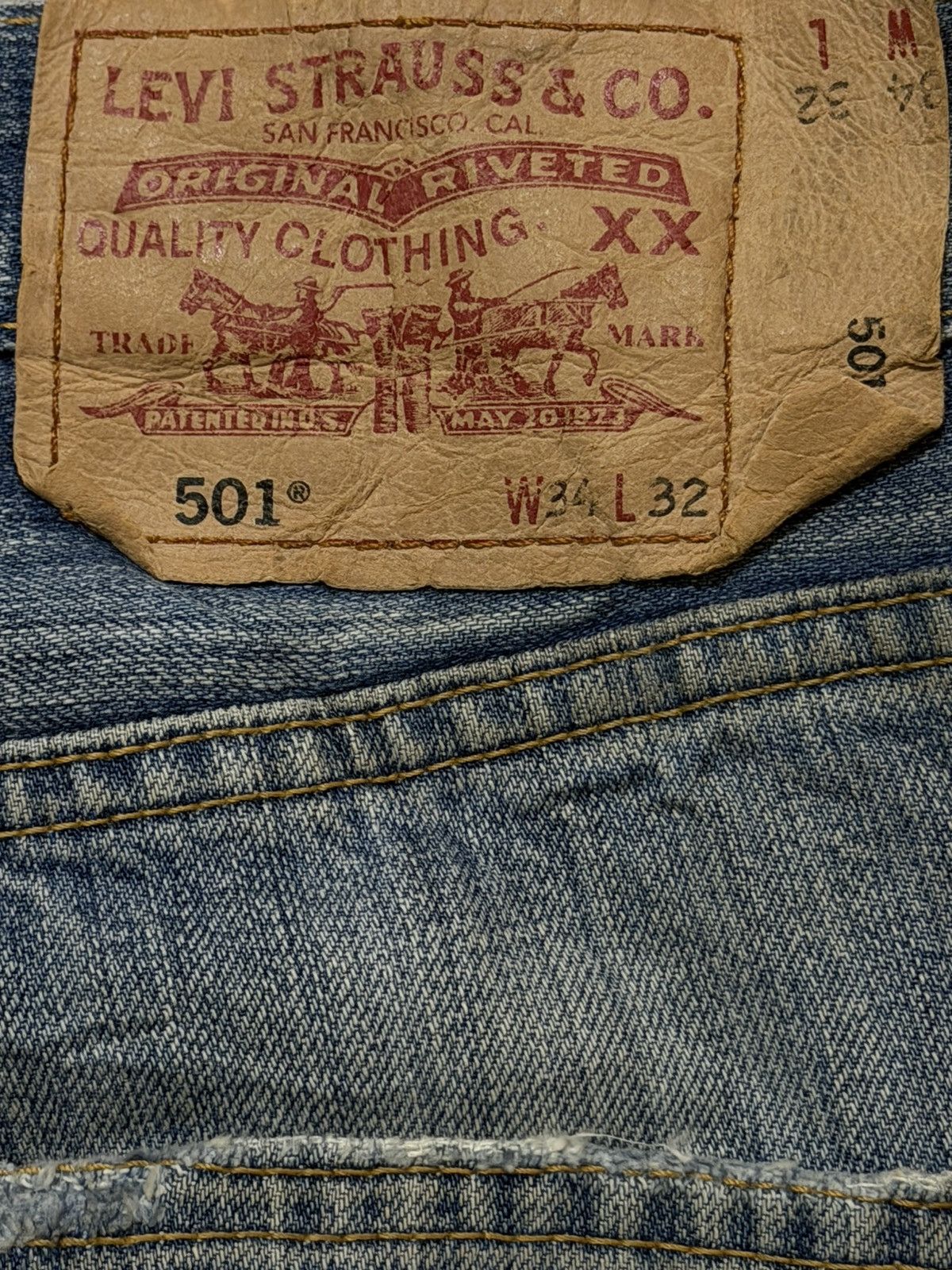 Levi's Vintage 90s Levis 501 Classic Blue Mud Wash Wide Leg Loose Size US 35 - 6 Thumbnail