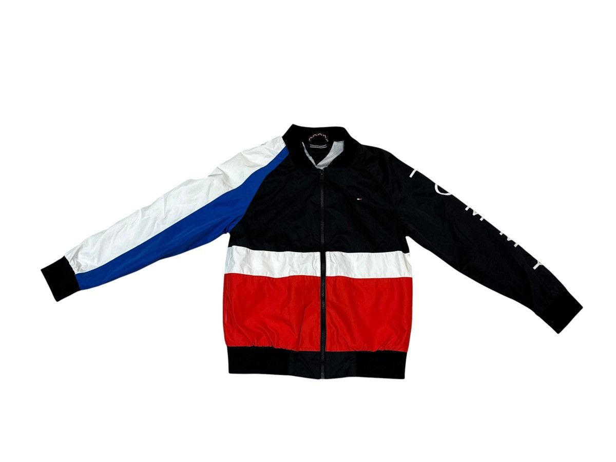 Tommy Hilfiger Tommy Hilfiger Boys Light Full Zip Jacket 152cm 12 years Size US XXS / EU 40 - 1 Thumbnail