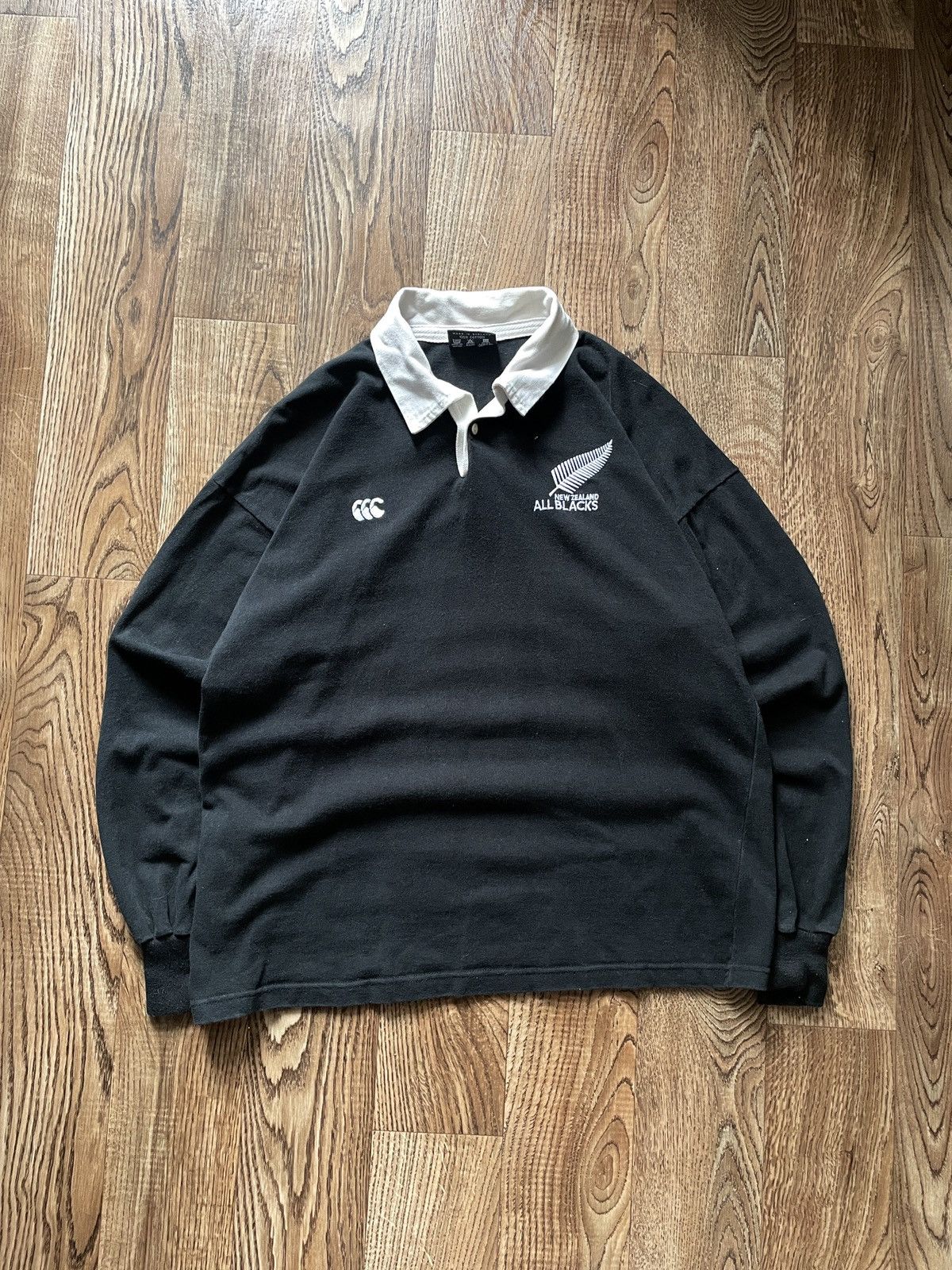 Canterbury of New Zealand Vintage CANTERBURY NEW ZEALAND All Blacks Rugby Polo Tee Size US L / EU 52-54 / 3 - 1 Thumbnail