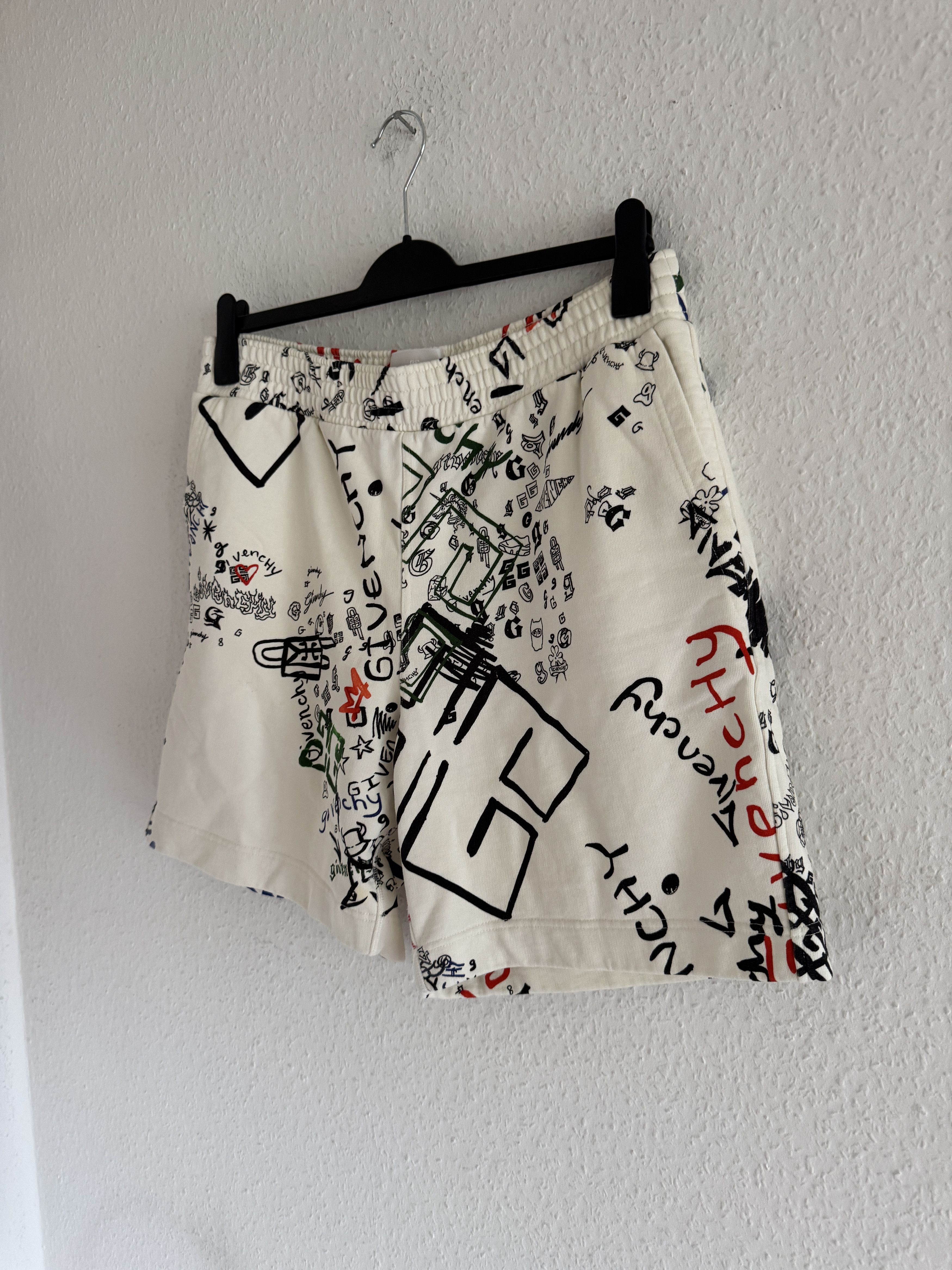 Givenchy Graffiti Scribble Logo Cotton Shorts Size US 34 / EU 50 - 2 Thumbnail