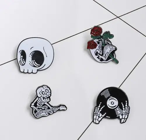 Jewelry 4Pcs / Set Skull Theme Pins Brooch Size ONE SIZE - 2 Thumbnail
