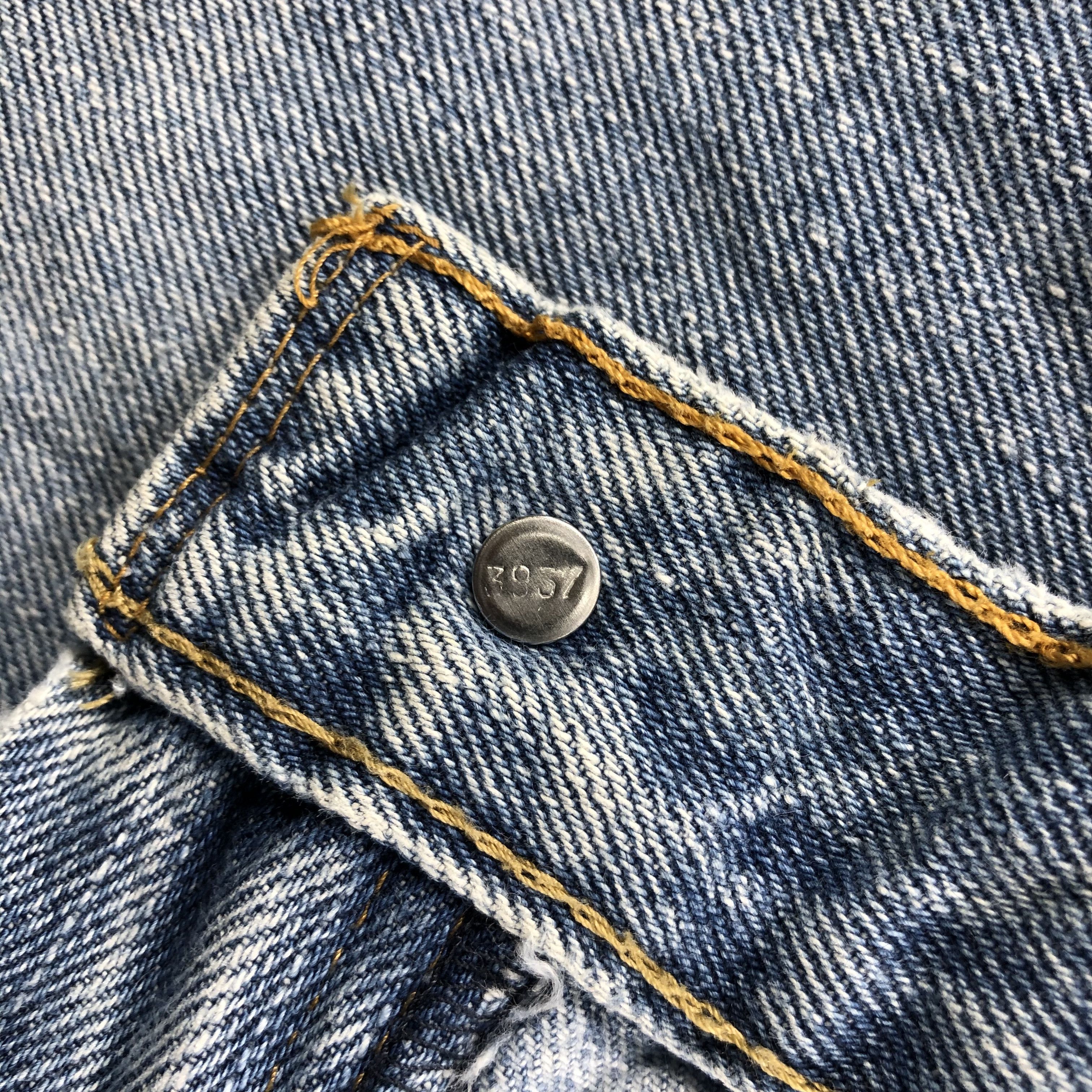 Levi's Vintage Levis 550 Jeans Relexed Fit Denim KJ1029 Size US 34 / EU 50 - 11 Thumbnail