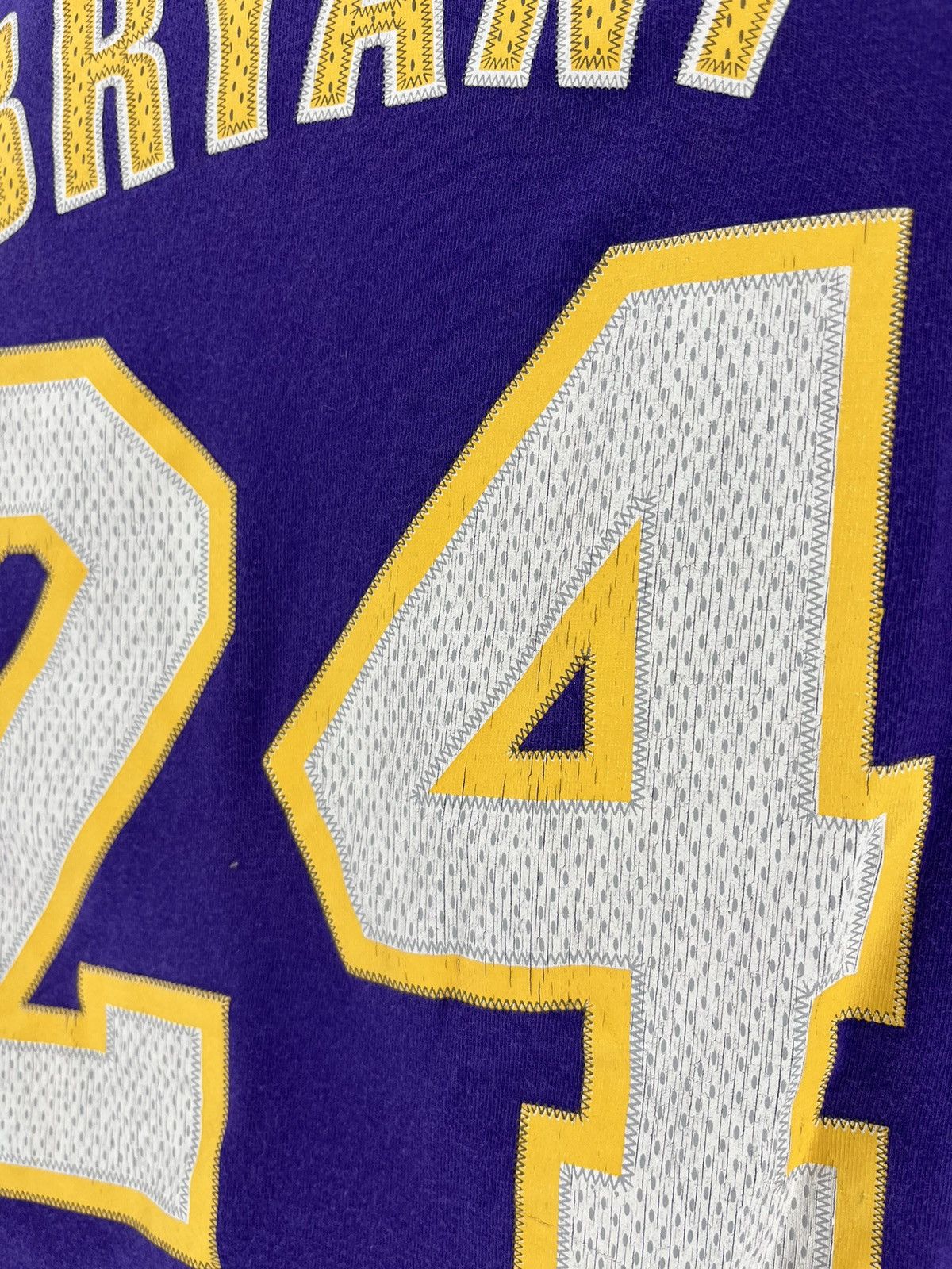 Adidas 🔷Vintage Adidas L.A. Lakers Kobe Bryant #24 T-shirt🔷 Size US M / EU 48-50 / 2 - 9 Thumbnail