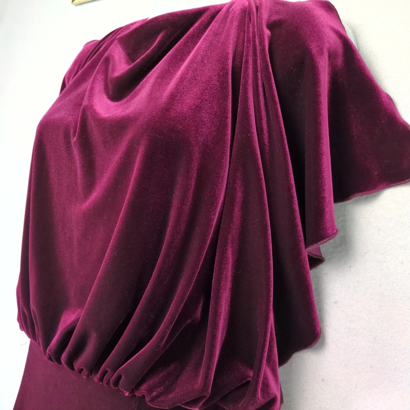 Jessica Simpson Jessica Simpson Burgundy Velvet Dress 12W Flutter Slv Open Size XL / US 12-14 / IT 48-50 - 2 Thumbnail