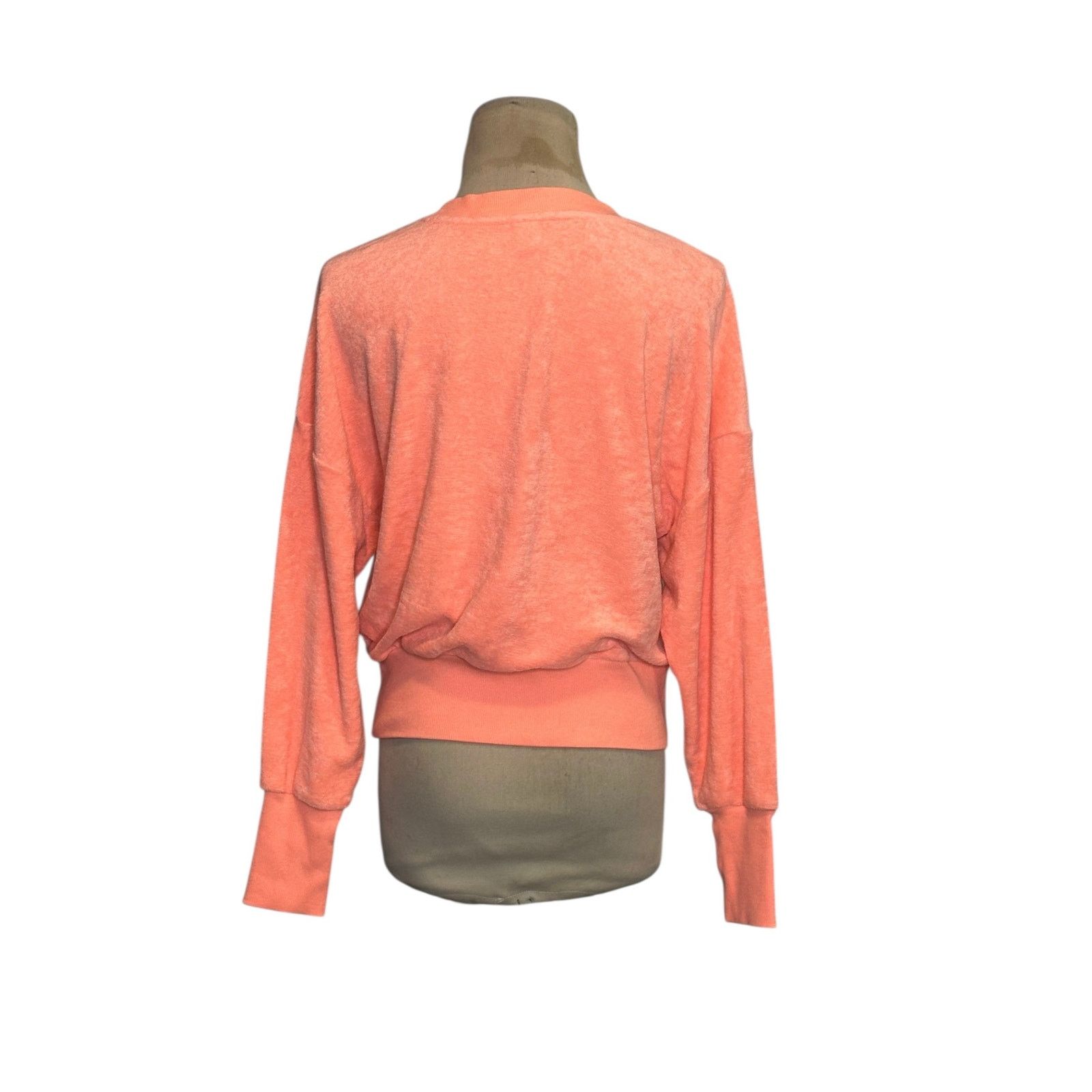 Old Navy Old Navy melon long sleeves teddy sweatshirt size XS Size XS / US 0-2 / IT 36-38 - 8 Thumbnail