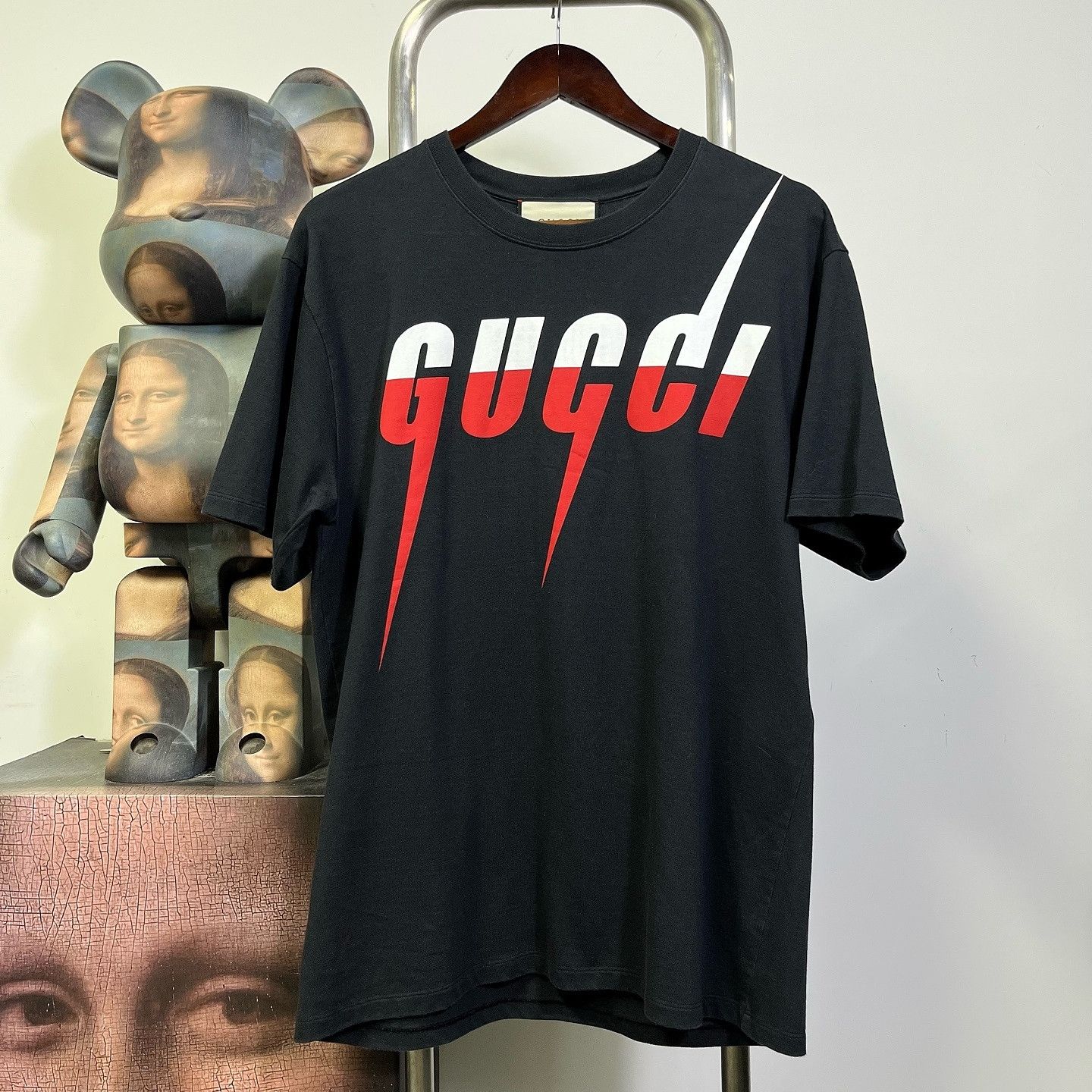 Gucci Gucci Blade Logo T-Shirt Size M Size US M / EU 48-50 / 2 - 1 Thumbnail