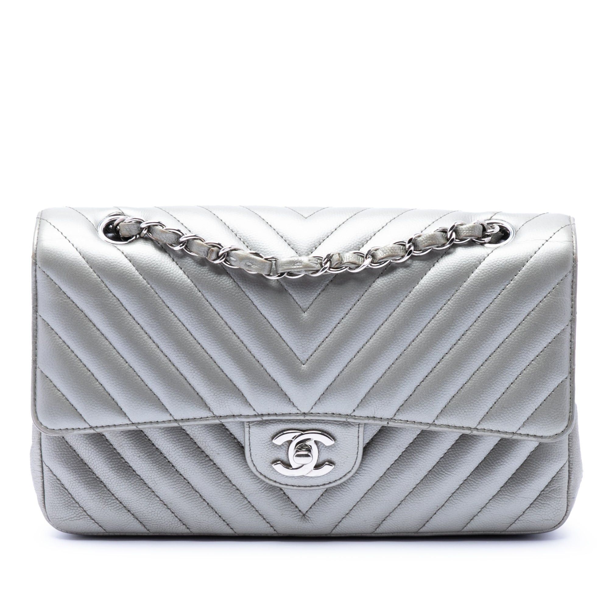 Chanel Medium Classic Chevron Metallic Caviar Double Flap Size ONE SIZE - 1 Thumbnail