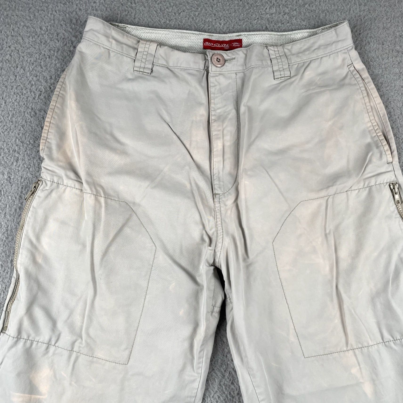 Vintage VINTAGE 90s Surfer Skater Cargo Pants Mens 32x30 Khaki Beige Bleach Stains Cotton Nylon Jeans Pants Size US 32 / EU 48 - 2 Thumbnail
