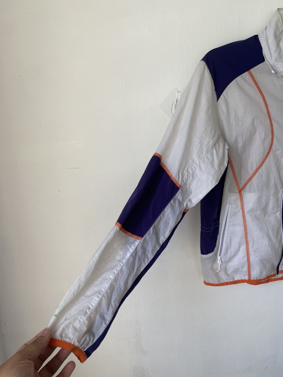 The North Face The North Face Light Jacket Label tag L 90 very worn Size US XXS / EU 40 - 4 Thumbnail