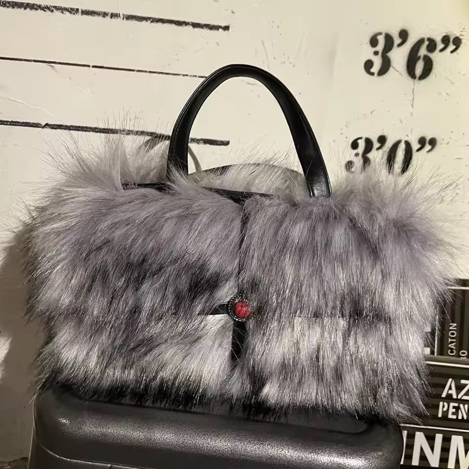 Other Y2K Faux Fur Punk Shoulder Tote Bag Unisex Size ONE SIZE - 5 Thumbnail