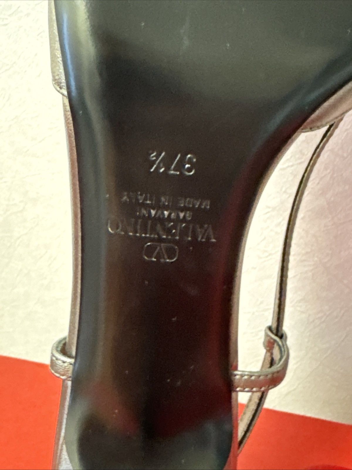 Valentino New Valentino Garavani VLOGO 80 Slingback Pump. 37.5. Size US 7.5 / IT 37.5 - 6 Thumbnail