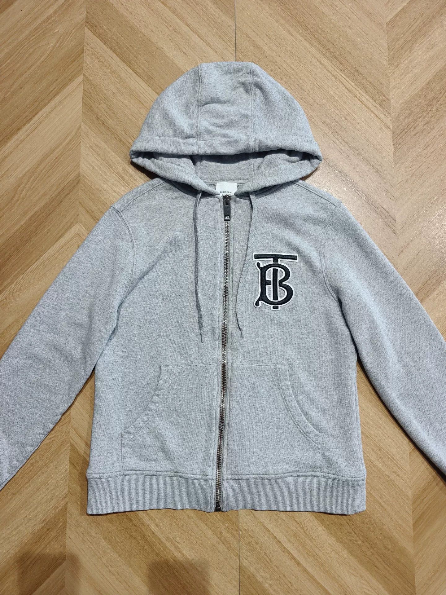 Burberry × Luxury Burberry Grey Nova Check Classic Logo Zip Up