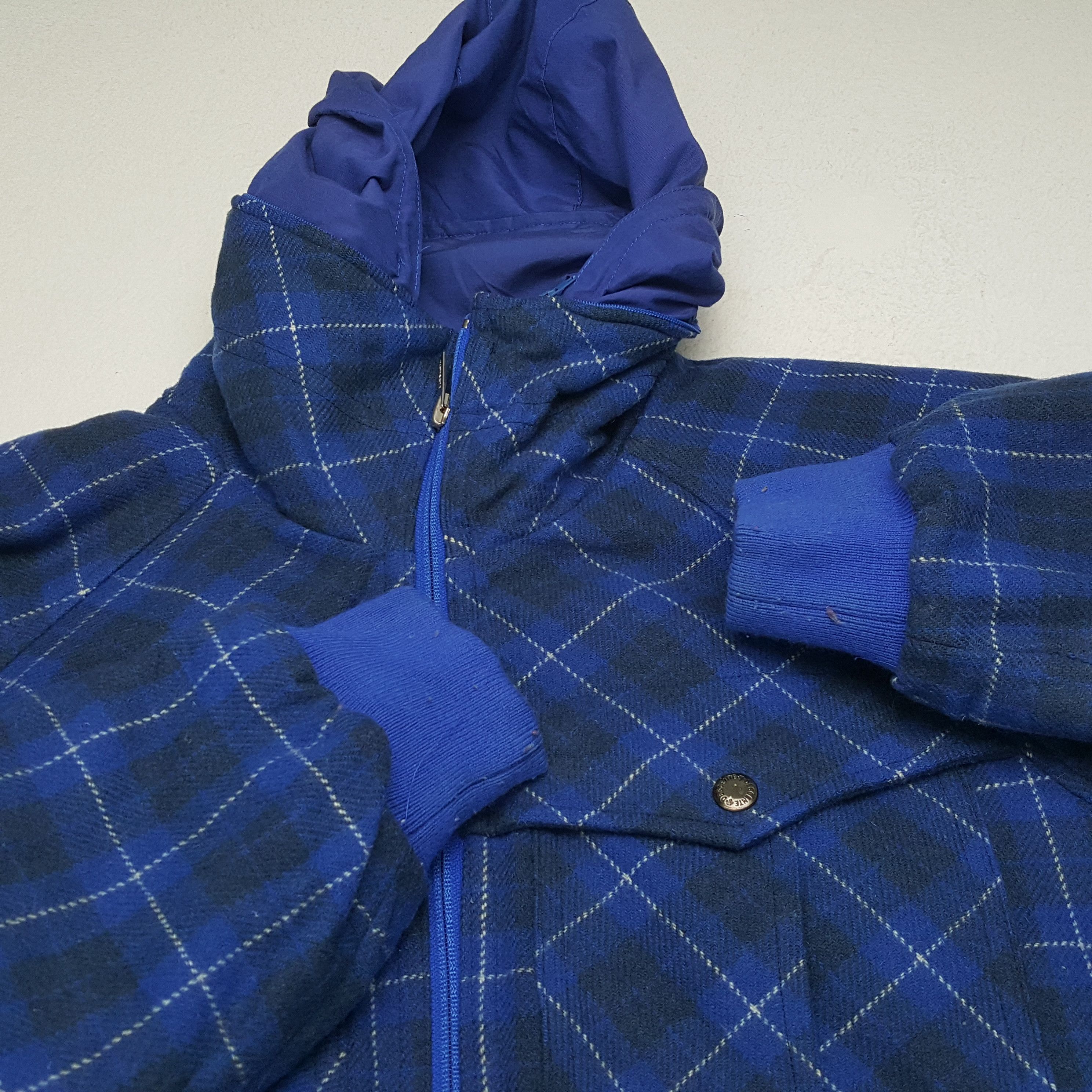 Descente × Japanese Brand × Vintage Vintage DESCENTE Japanese Mastermind Skull Style Jacket Size US L / EU 52-54 / 3 - 15 Thumbnail