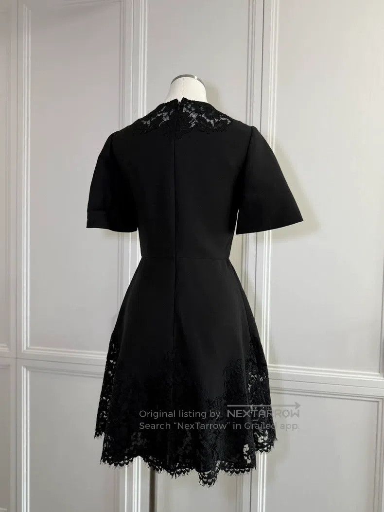 Valentino Valentino Lace dress Size S / US 4 / IT 40 - 5 Thumbnail