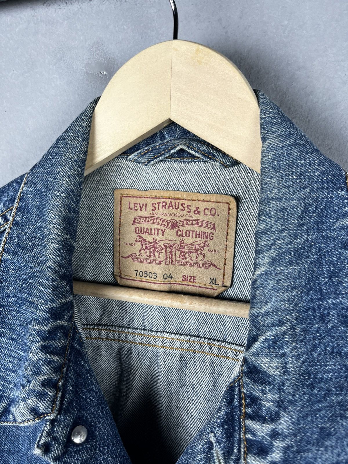 Levi's Vintage Clothing Levis denim jacket vintage 90s Size US XL / EU 56 / 4 - 7 Thumbnail
