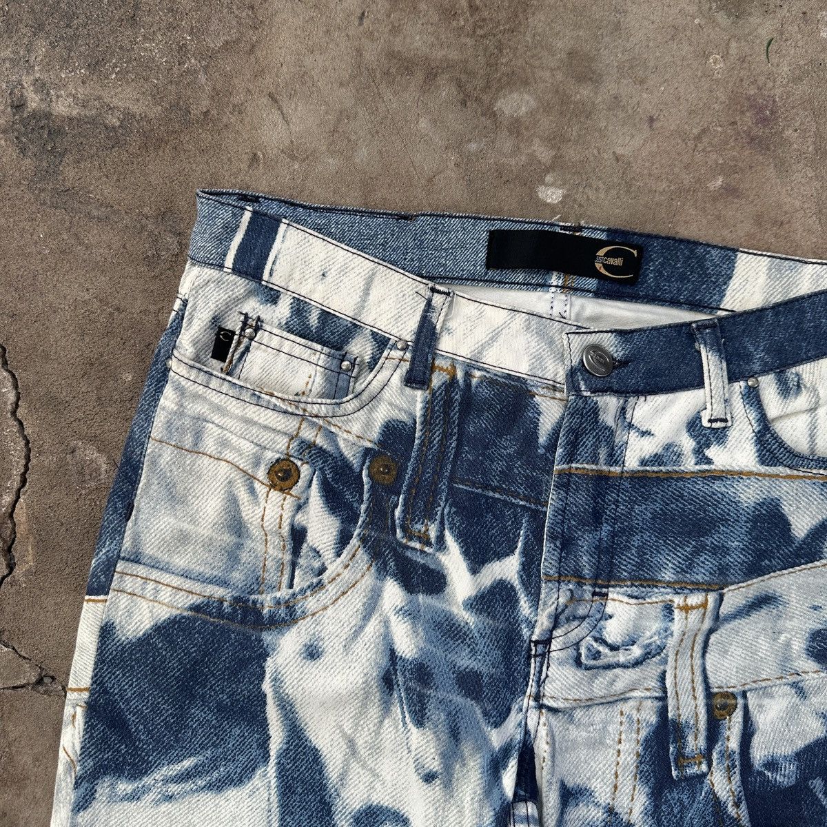 Just Cavalli Vintgae 2001 Just Cavalli Printed Denim Pants Size 26" / US 2 / IT 38 - 5 Thumbnail
