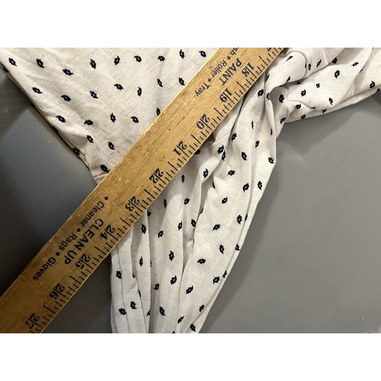 H&M VINTAGE H&M Blouse Shirt Ivory Womens XL V-Neck Long Sleeve Sheer Size XL / US 12-14 / IT 48-50 - 5 Thumbnail
