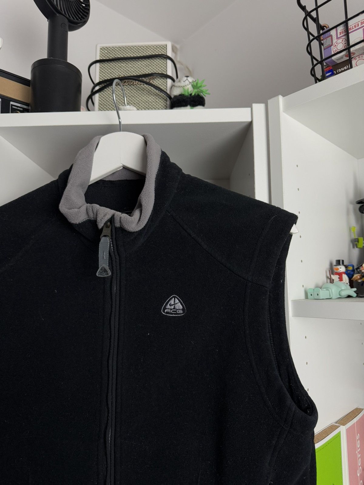 Nike ACG × Vintage Vintage Y2K Nike ACG basic black fleece vest m fit S gorpcore Size US S / EU 44-46 / 1 - 3 Thumbnail