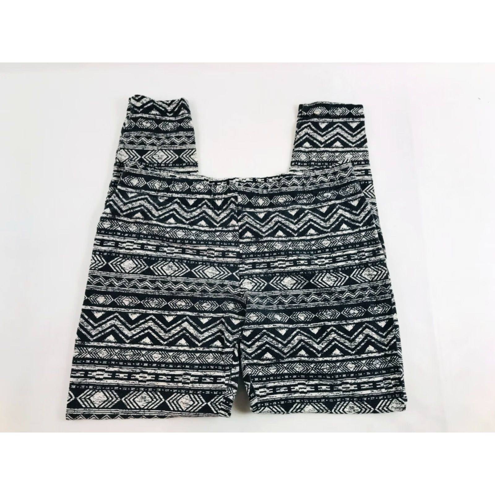 Vintage Maurices Yoga Pants Women's Size Large Black Cream Aztec Stripe Pull On Stretch Size 30" / US 8 / IT 44 - 2 Thumbnail