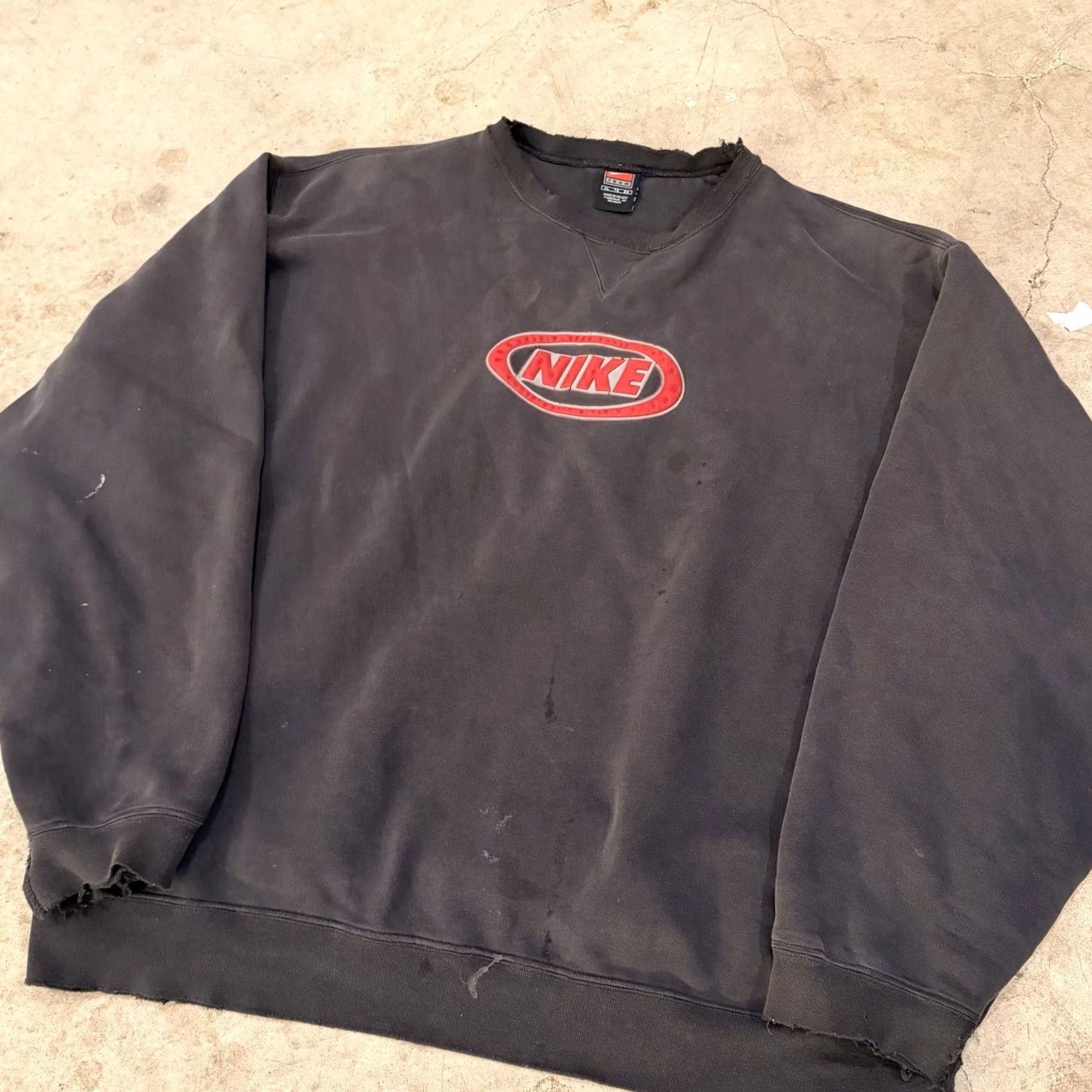 Nike VINTAGE Nike XL Sweatshirt Men 90s Big Logo Reflex Circle Black Size US XL / EU 56 / 4 - 4 Thumbnail