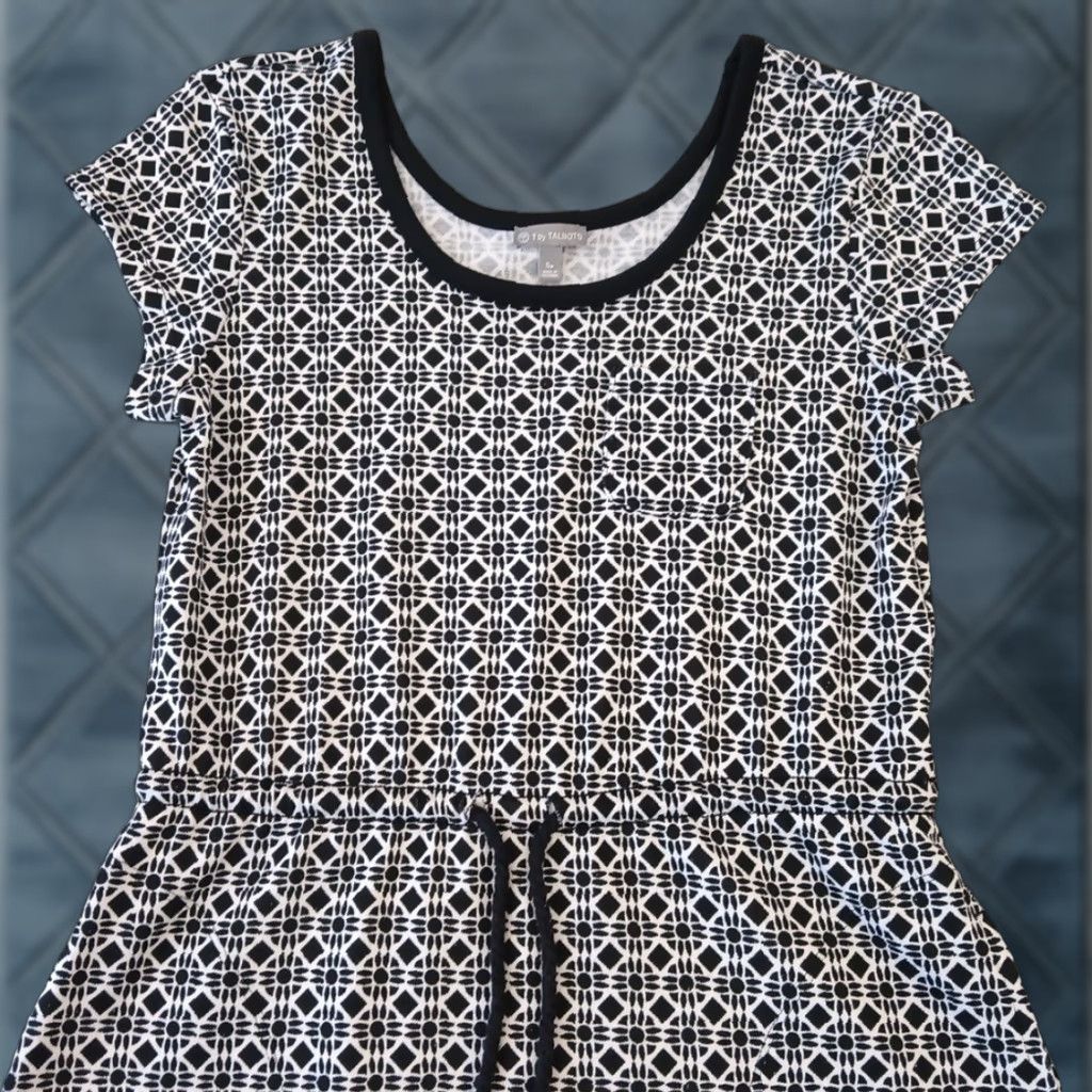 Talbots T by Talbots Dress Short Sleeve Black Geometric Maxi Petite Small PS Round Neck Pullover Knit Polyester Spandex Pockets Side Slit Stretch Vintage No Size 28" / US 6 / IT 42 - 1 Thumbnail