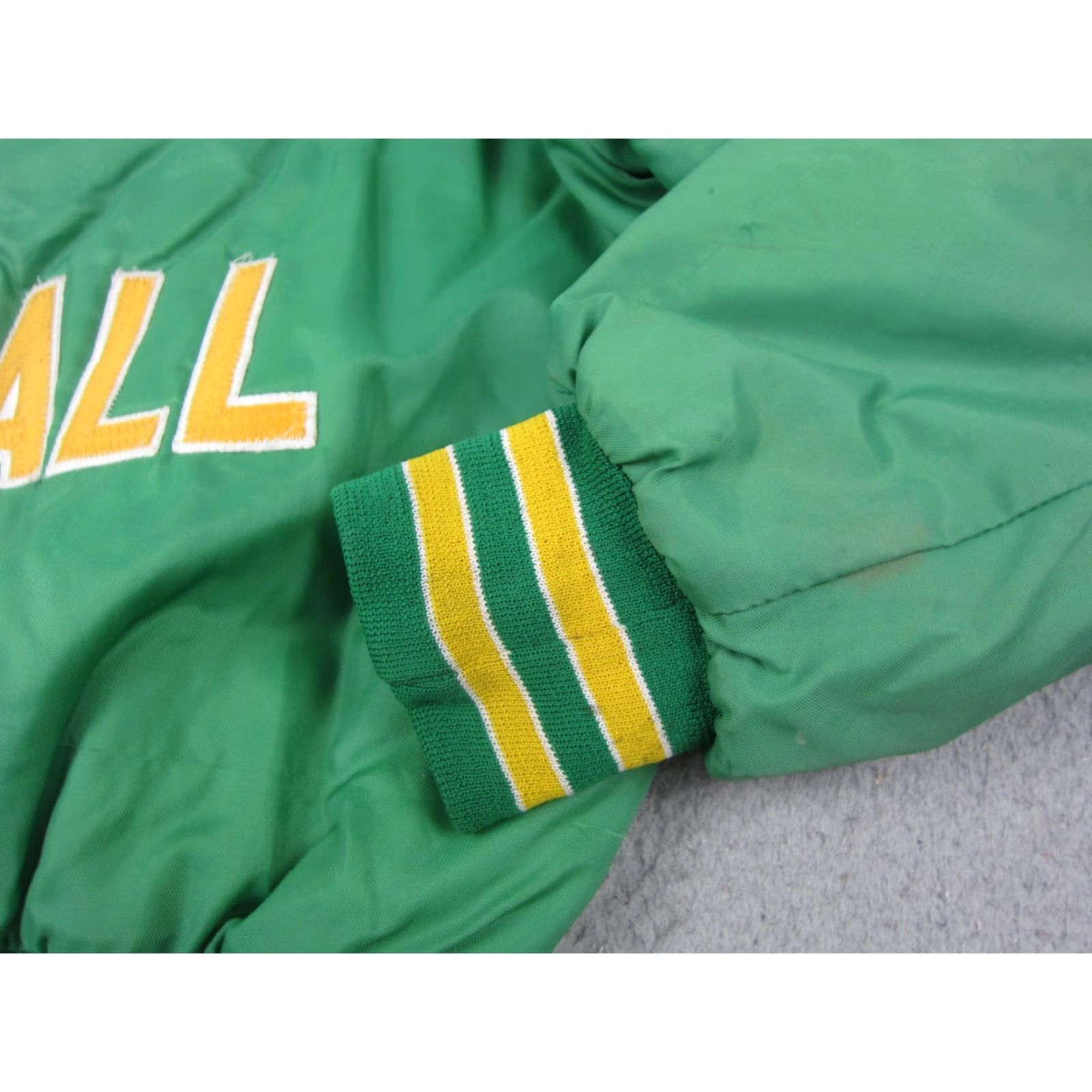 Holloway VINTAGE Holloway Kennedy Football Varsity Jacket Mens XL Green 80s Football Workwear Casual Short Jacket Coat Man Green XL Mens Size US XL / EU 56 / 4 - 7 Thumbnail