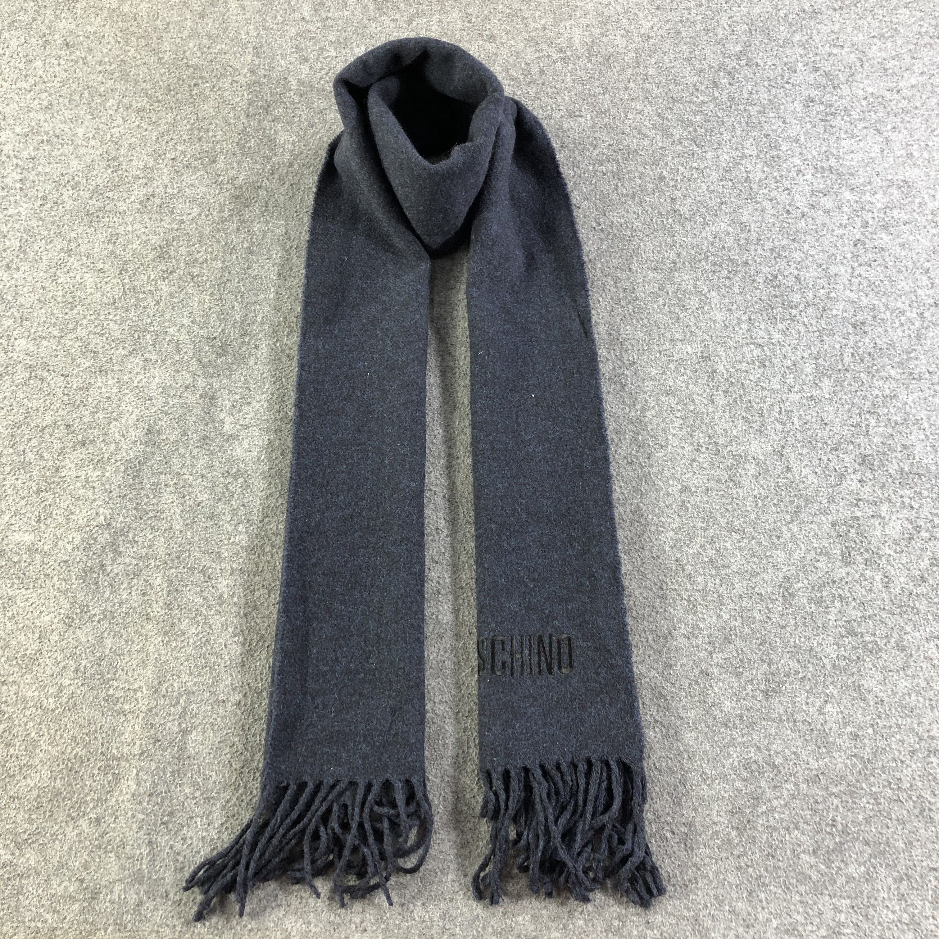 Moschino Moschino Plain Wool Scarf Muffler V1200 Size ONE SIZE - 1 Thumbnail