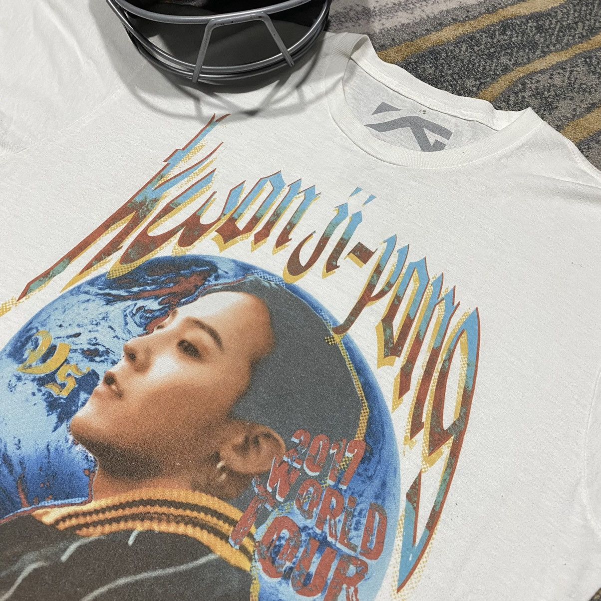 Band Tees × Japanese Brand G-Dragon 2017 World Tour Kpop Shirt Size US L / EU 52-54 / 3 - 5 Thumbnail