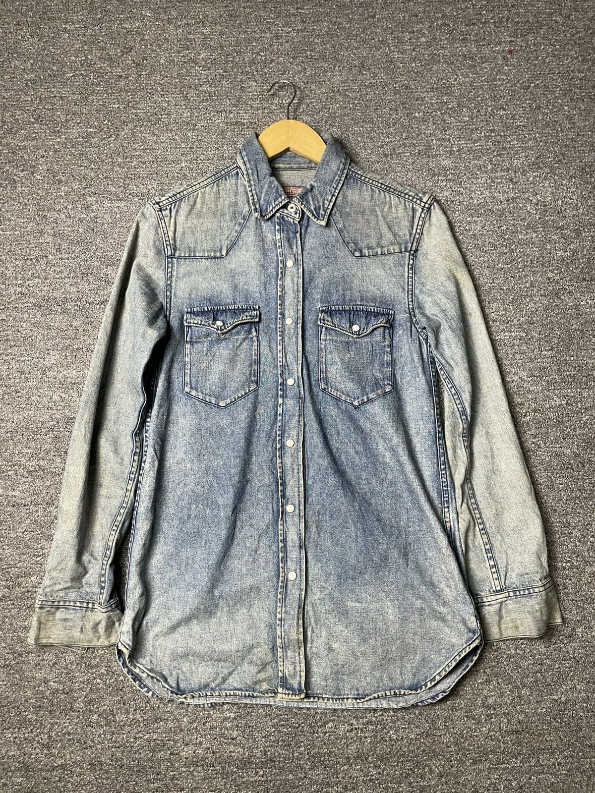 Japanese Brand × Vintage Moussy Vintage Casual Denim Button Up Shirts (93) Size US XXS / EU 40 - 1 Thumbnail