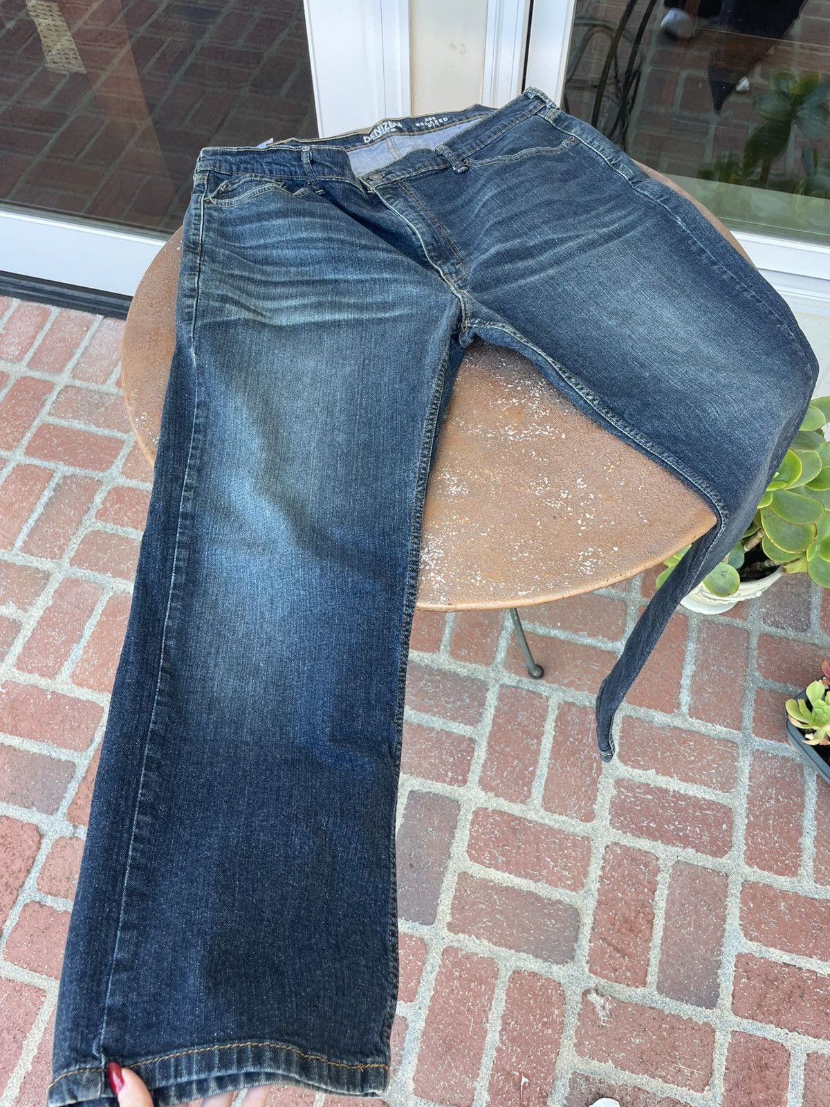 Levi's Men’s dark faded wash DENIZEN Levis size 42 x 32 Size US 42 / EU 58 - 3 Thumbnail