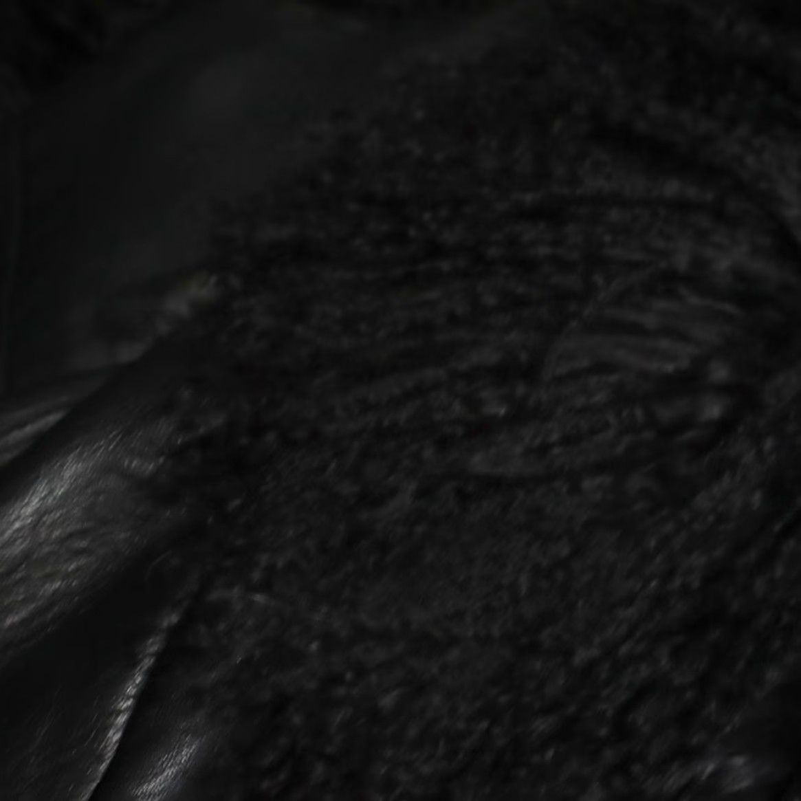 Vintage VTG Damselle Leather Fuzzy Trim Jacket Black Women's S Jacket Ladies S VTG Damselle Leather Fuzzy Trim Solid Long Sleeve Jacket Black Women’s S Size S / US 4 / IT 40 - 6 Thumbnail