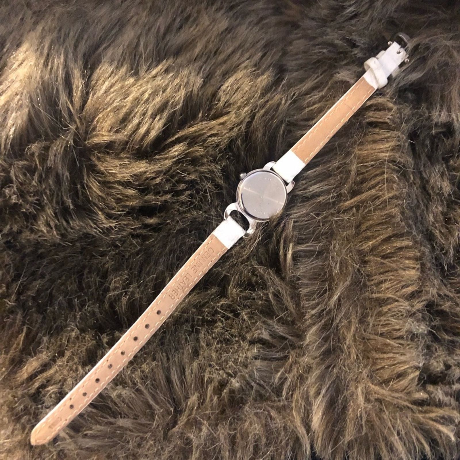Other Ladies Diamond white genuine leather watch Size ONE SIZE - 9 Thumbnail