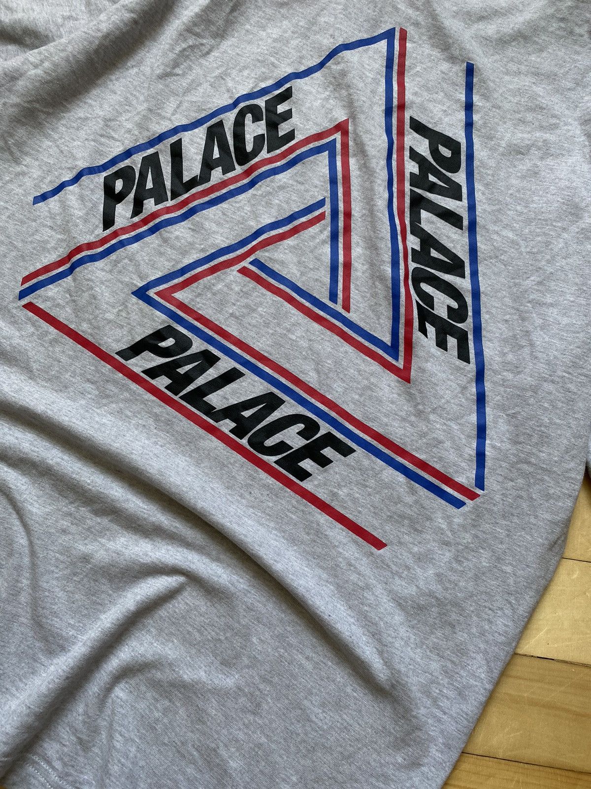 Palace × Vintage Vintage Palace Skateboard Triferg big logo tee 90’s Size US M / EU 48-50 / 2 - 4 Thumbnail