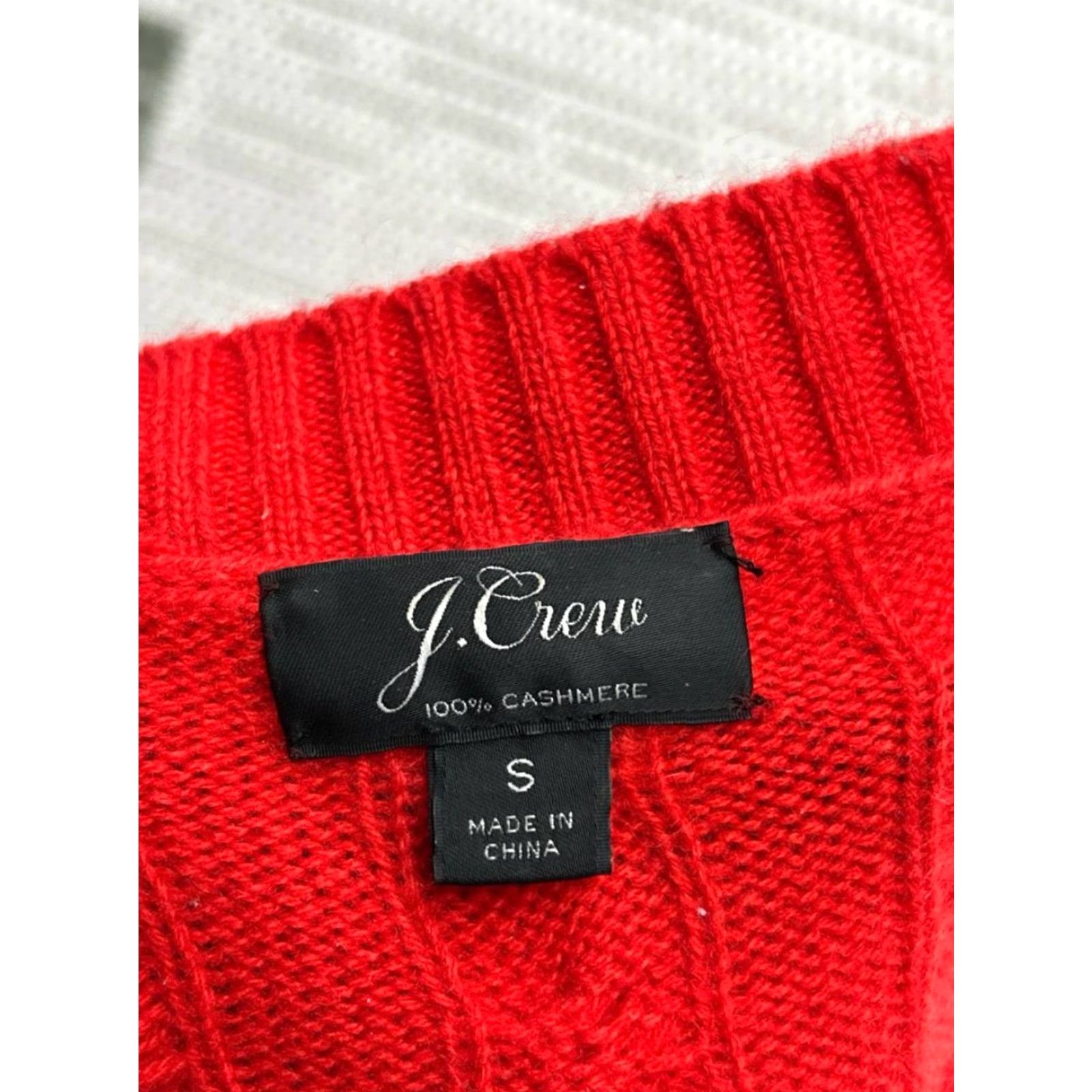 J.Crew J.Crew Sweater Shirt Womens Small Red Cashmere Cable Knit Pullover Casual Pullover Crew Neck Knit Regular S Red Womens 90s? Size S / US 4 / IT 40 - 3 Thumbnail