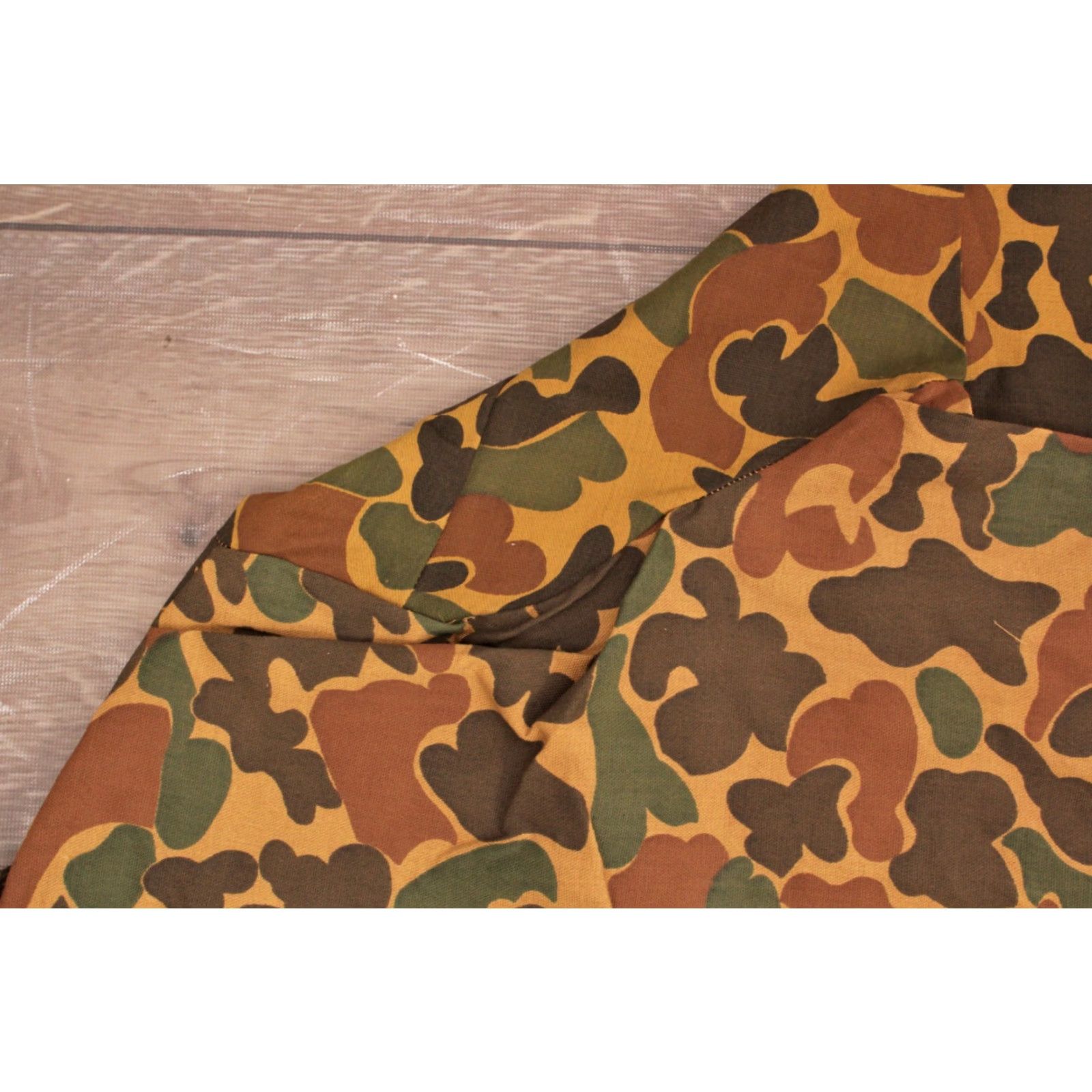 Hunter VINTAGE Mens VTG 70s NOS Duck Hunter Camo Coveralls Sz S 1970s Hunting Camouflage Green 31 Inseam) Size US 29 - 7 Thumbnail