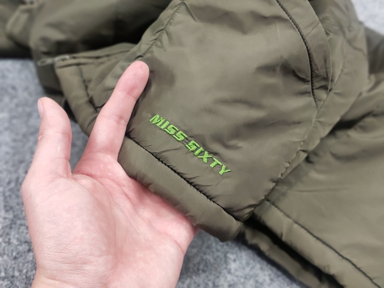 Miss Sixty Vintage Miss Sixty Y2K vest Zip up pocket hooded jacket Size L / US 10 / IT 46 - 11 Thumbnail