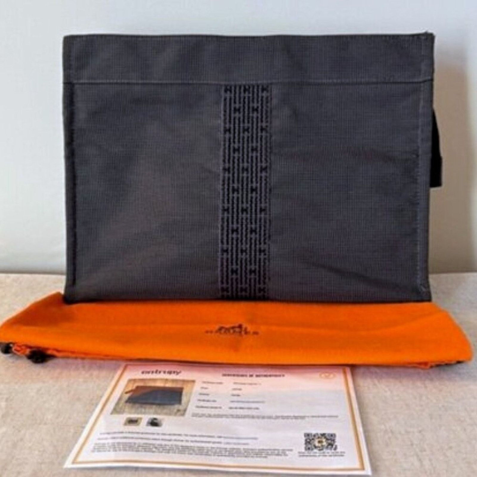 Hermes Hermes Herline Clutch + COA/Dust Bag Size ONE SIZE - 1 Thumbnail
