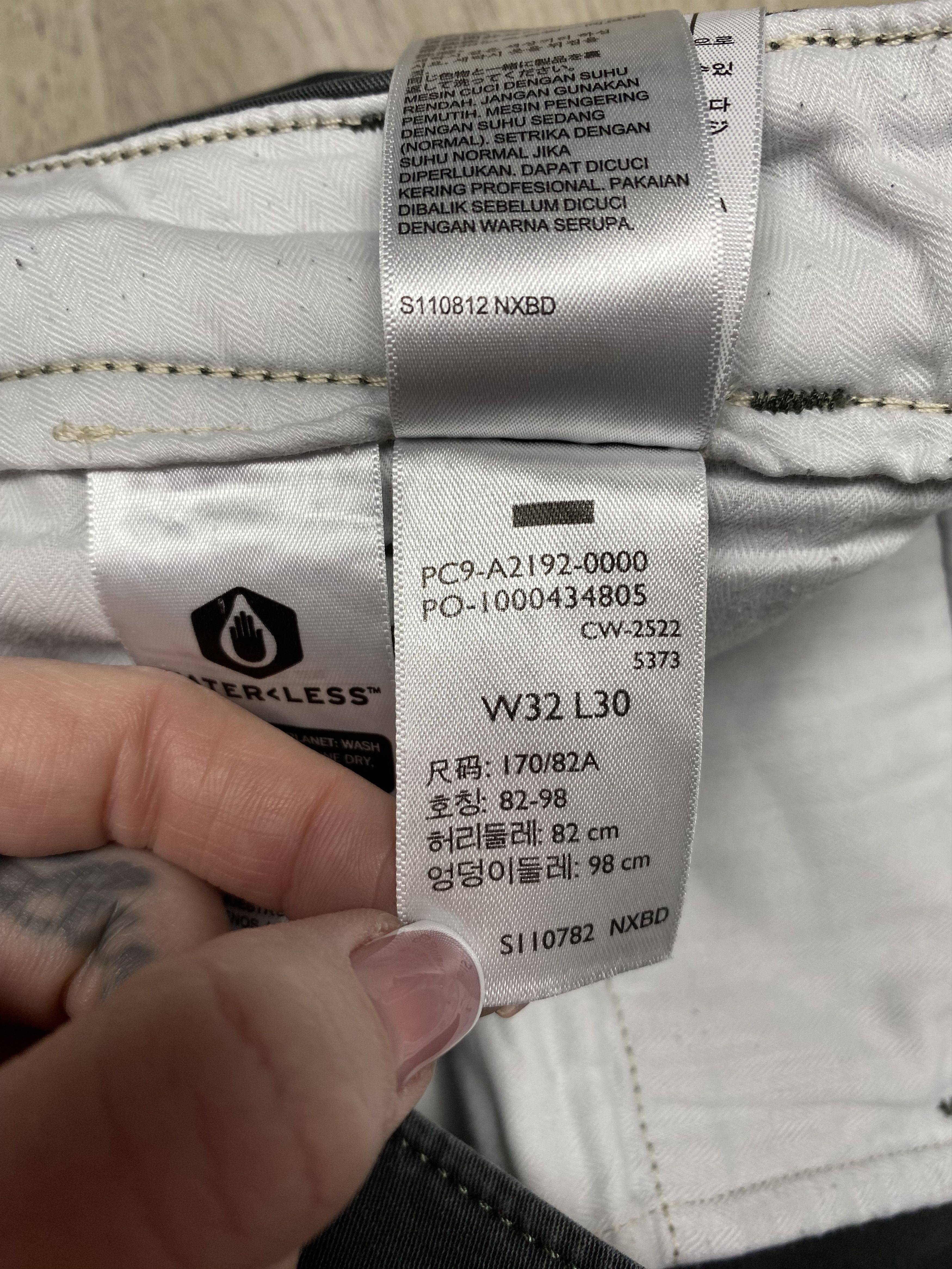 Levi's Levi's Vintage Mens Cargo Pants Size US 32 / EU 48 - 7 Thumbnail