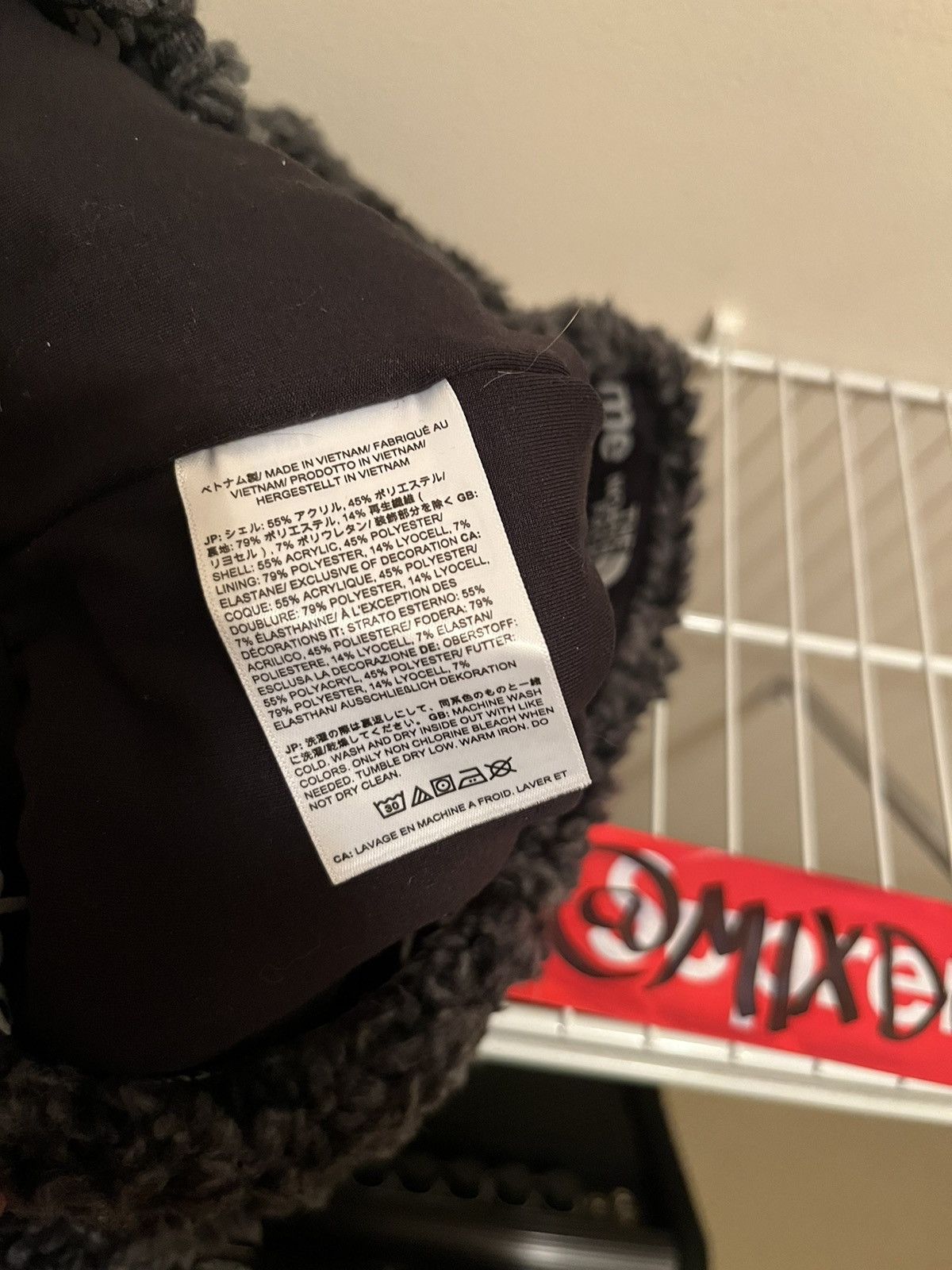 Supreme × The North Face Supreme® x The North Face® High Pile Fleece Shorts Black Size US 32 / EU 48 - 4 Thumbnail