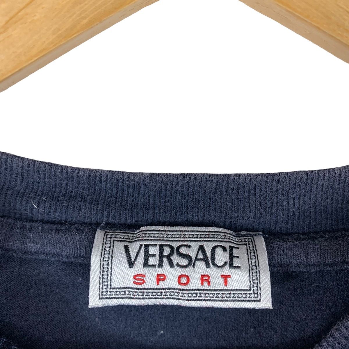 Versace Vintage Versace Sport with White Sunburst Logo Tee Size US L / EU 52-54 / 3 - 3 Thumbnail