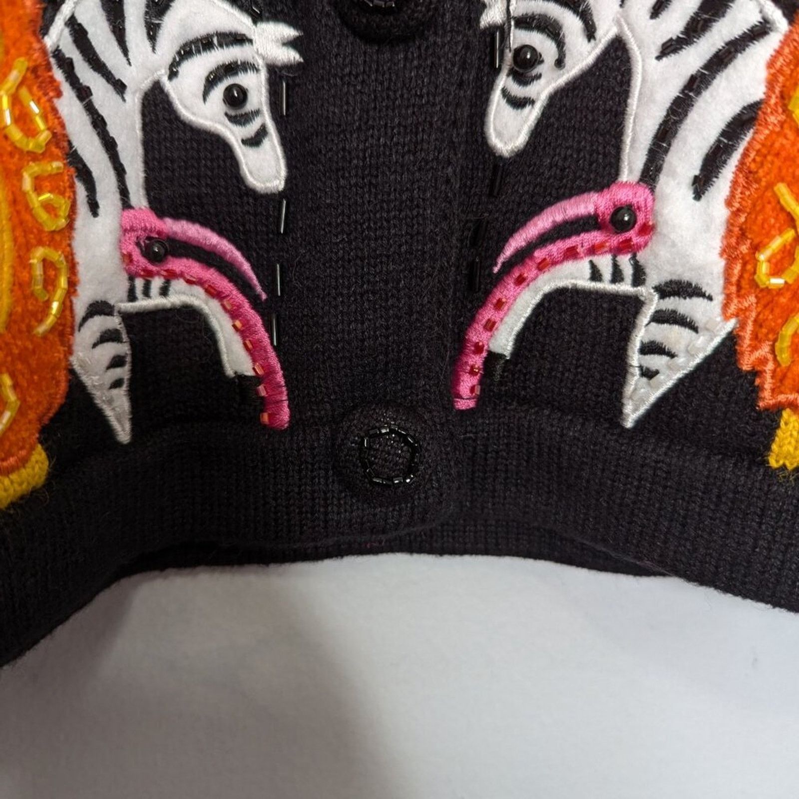 Vintage Vintage Berek Black Long Sleeve Beaded Zoo Animals Cardigan Size M / US 6-8 / IT 42-44 - 4 Thumbnail