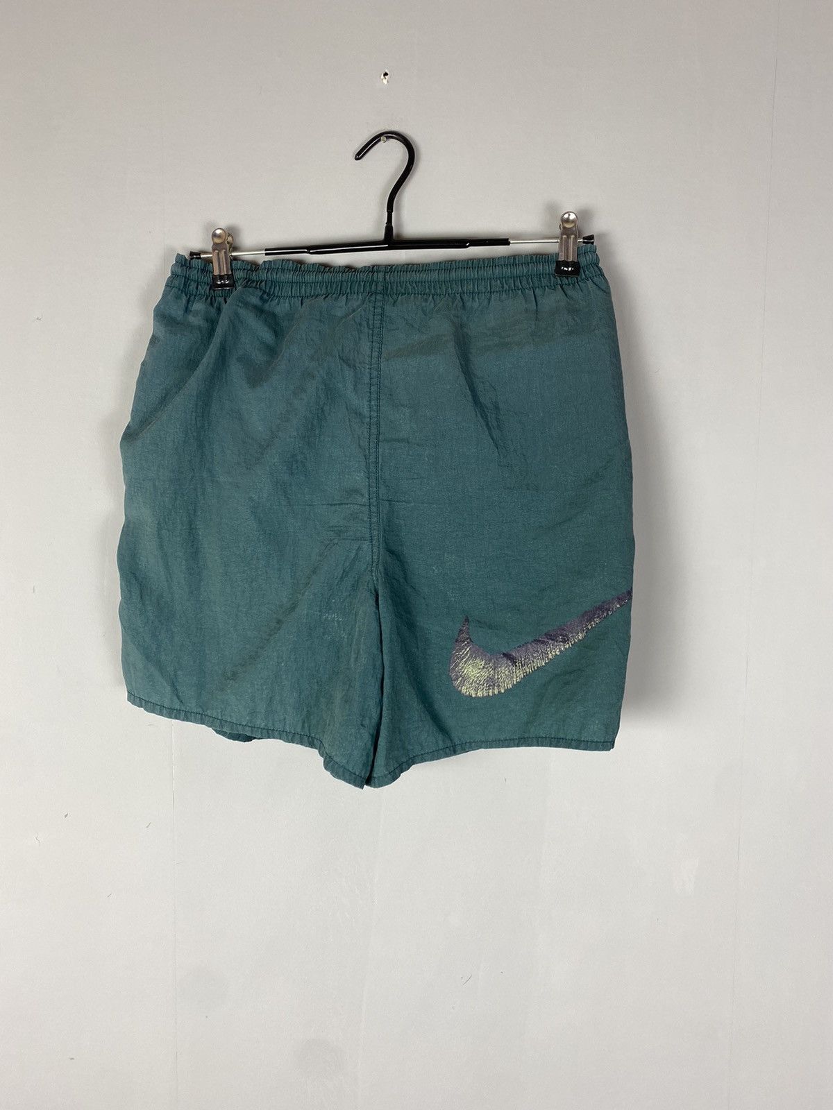 Nike Vintage 90s Nike big logo shorts Size US 32 / EU 48 - 1 Thumbnail