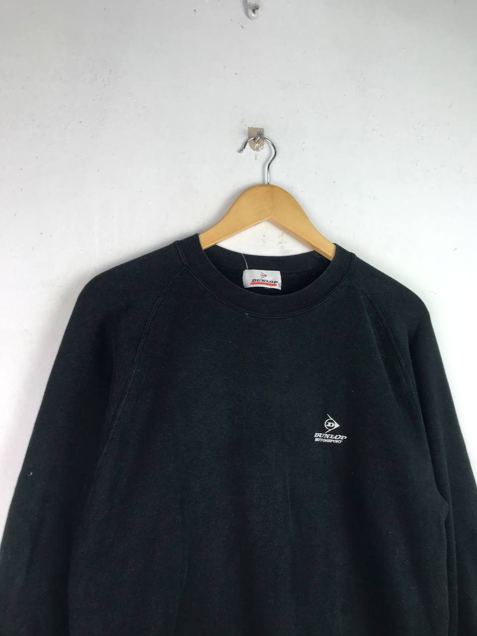 Dunlop × Vintage Vintage Dunlop All Black sweatshirt Size US L / EU 52-54 / 3 - 4 Thumbnail
